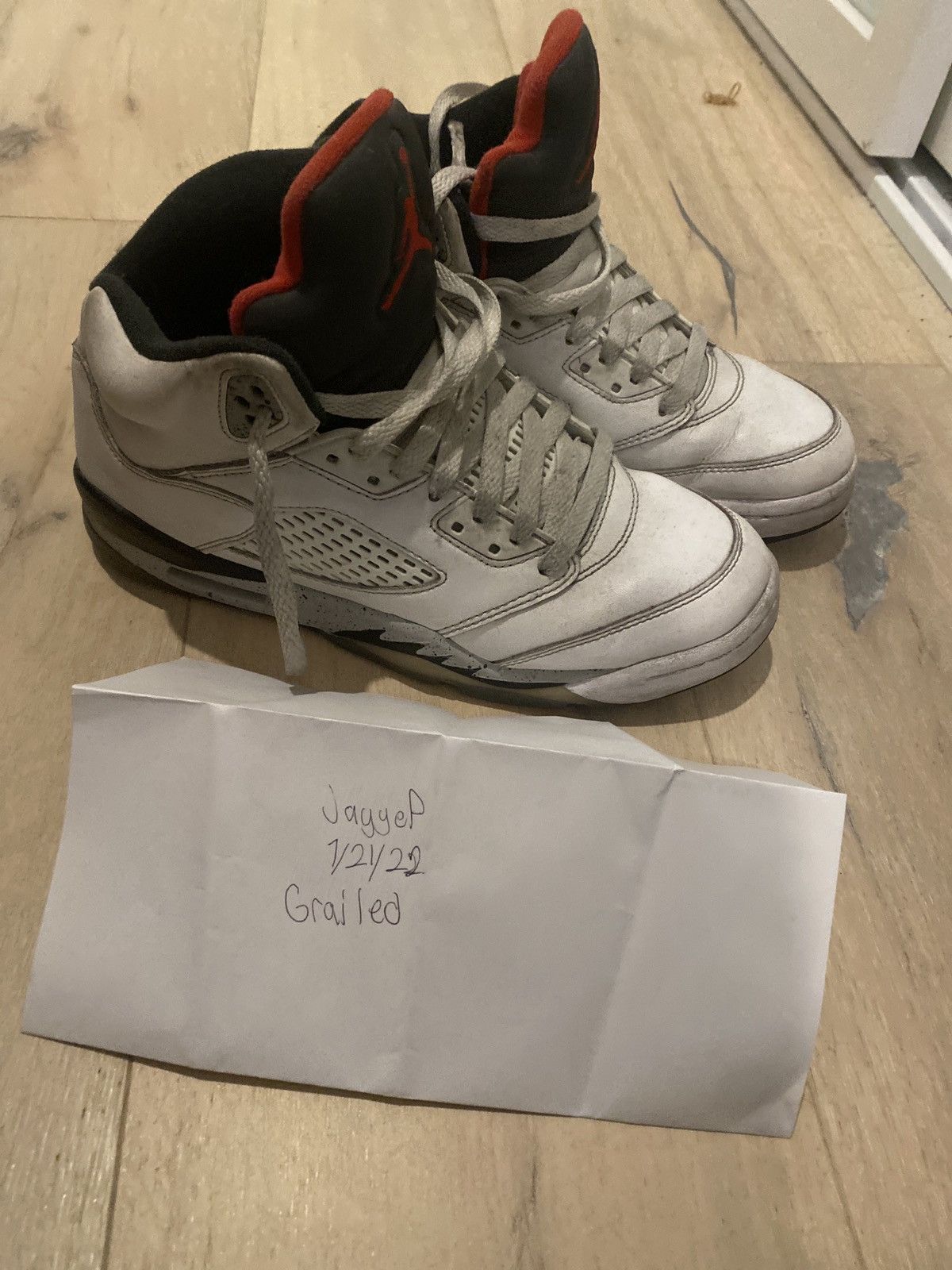 Jordan Brand × Nike Air Jordan 5 Retro White Cement 2017 Size US 6.5 / EU 39-40 - 1 Thumbnail