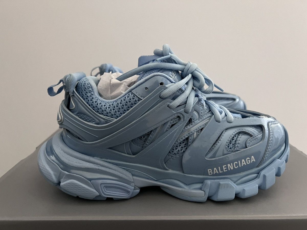 Balenciaga Balenciaga track sneaker light blue metallics Size US 5 / IT 35 - 8 Thumbnail