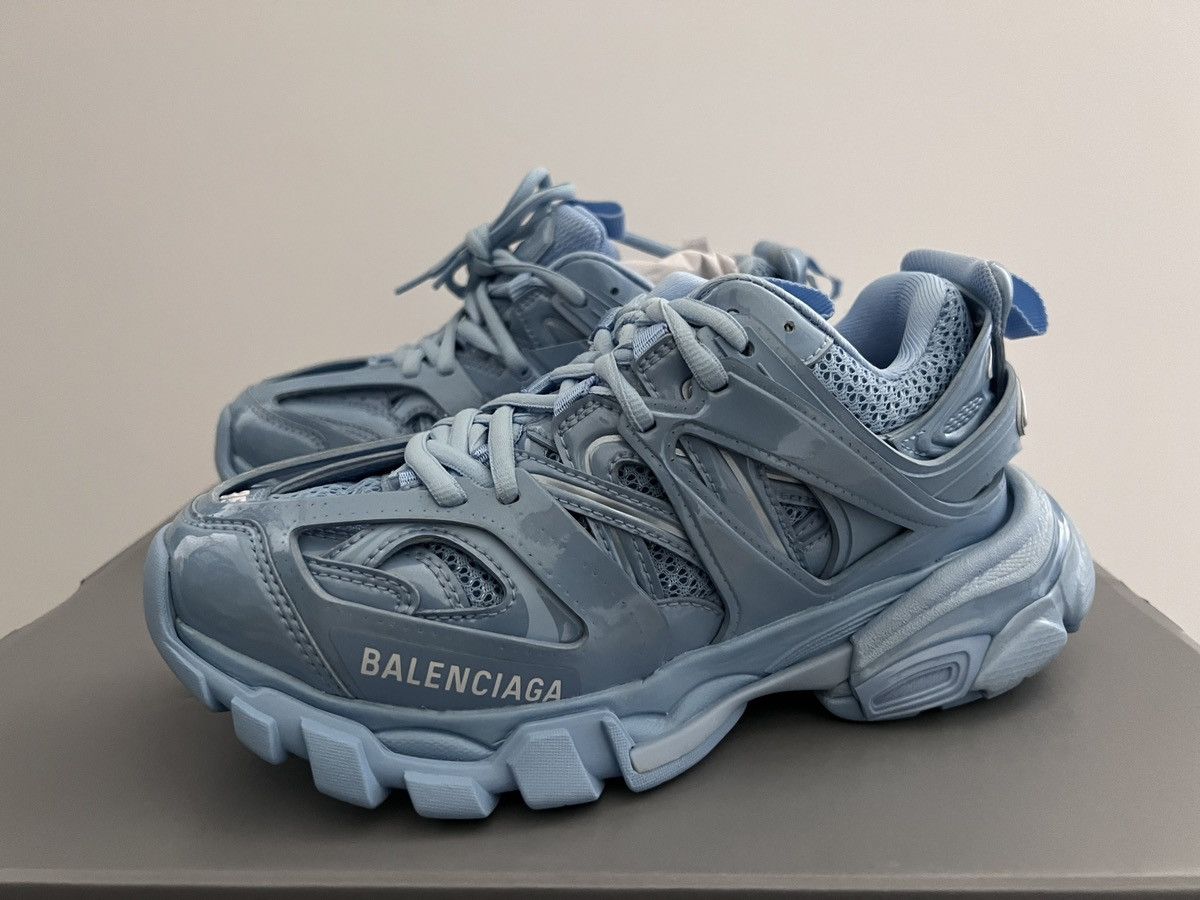 Balenciaga Balenciaga track sneaker light blue metallics Size US 5 / IT 35 - 4 Thumbnail