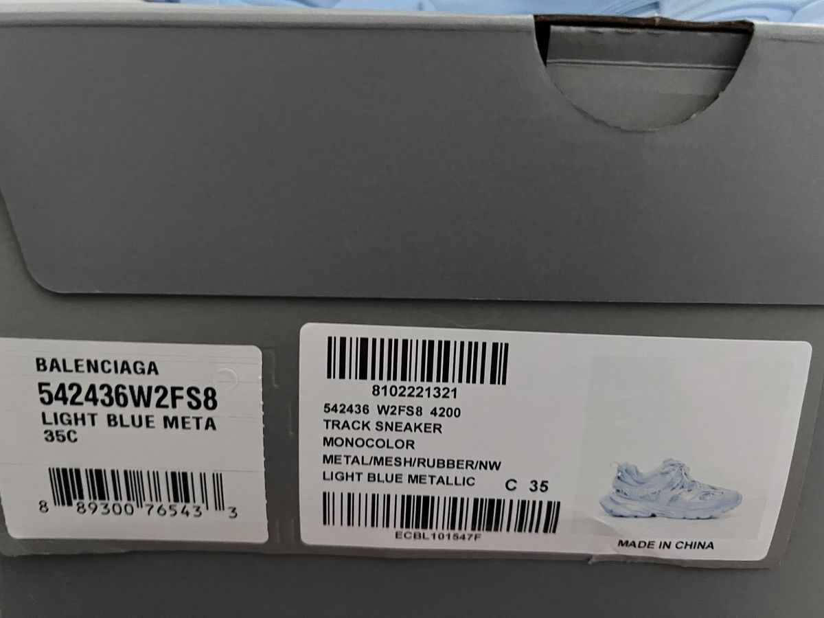 Balenciaga Balenciaga track sneaker light blue metallics Size US 5 / IT 35 - 13 Thumbnail