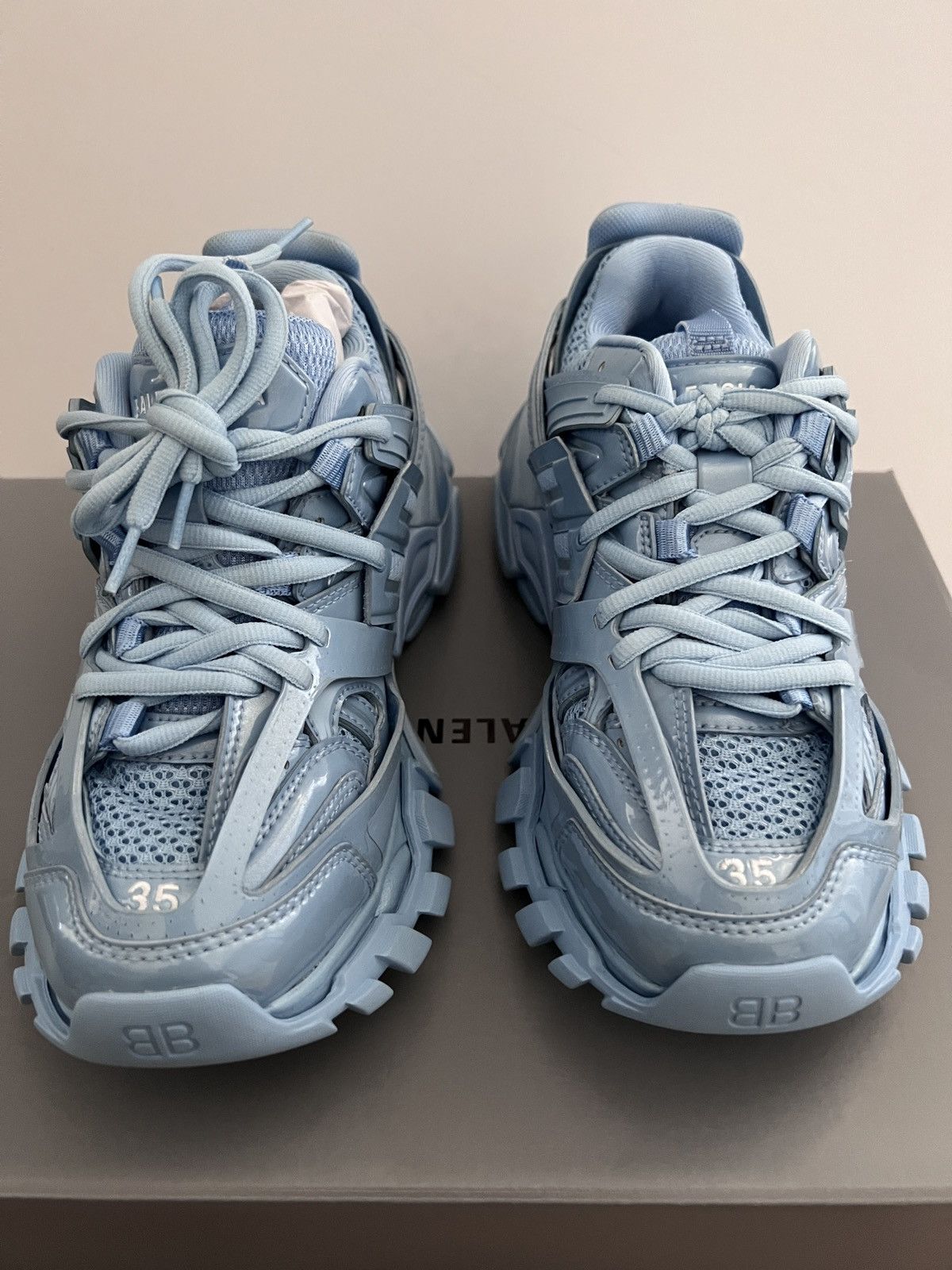 Balenciaga Balenciaga track sneaker light blue metallics Size US 5 / IT 35 - 9 Thumbnail