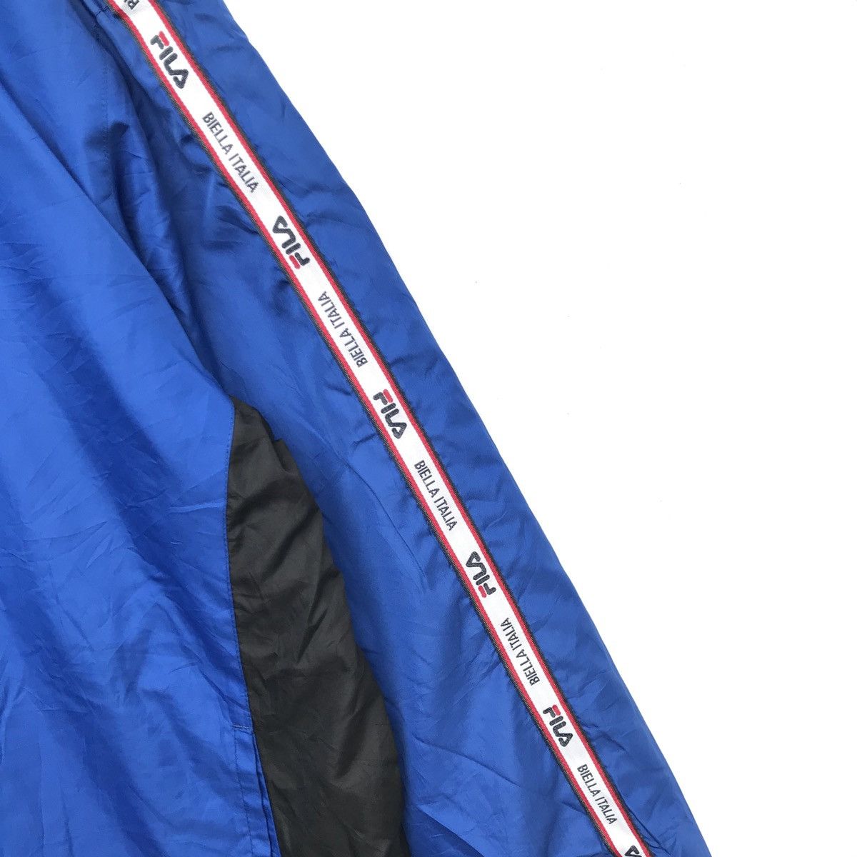 Fila × Vintage Vintage Fila Biele Italia Big Logo Spell Out nice Jacket Size US L / EU 52-54 / 3 - 3 Thumbnail