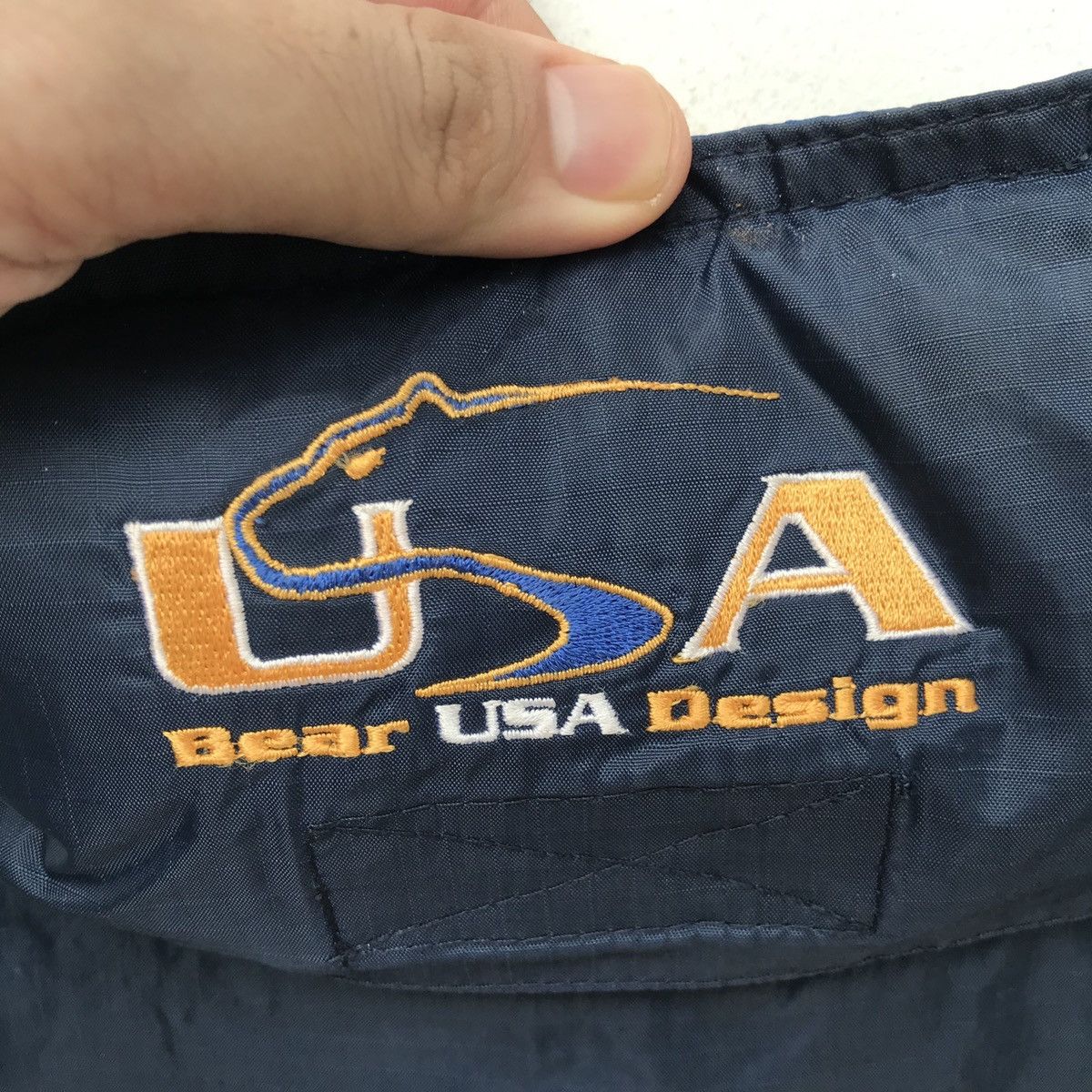 Vintage Vintage Bear USA Sport Big Logo Hoodie Jacket Outwear Size US M / EU 48-50 / 2 - 7 Thumbnail