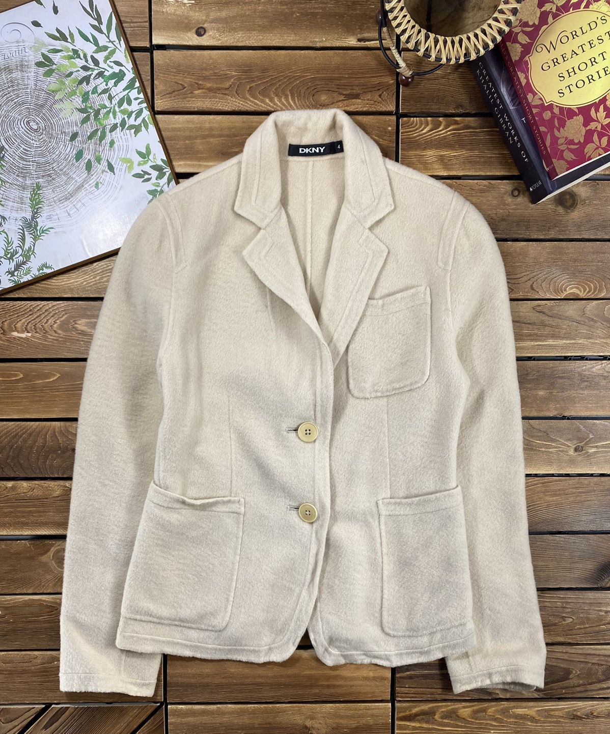 DKNY × Vintage Vintahe Dkny Blazer For Women Casual Fleece Size 4 Size S / US 4 / IT 40 - 2 Thumbnail
