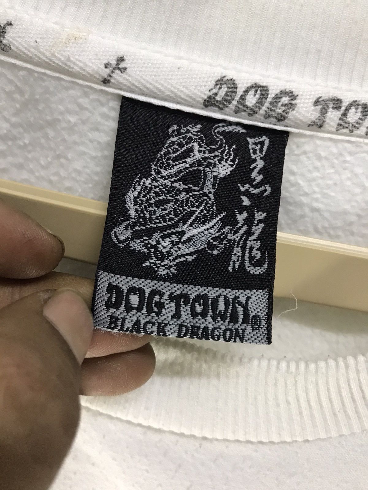 Dogtown Dogtown blackdragon crewneck sweatshirt back dragon printed Size US XL / EU 56 / 4 - 4 Thumbnail