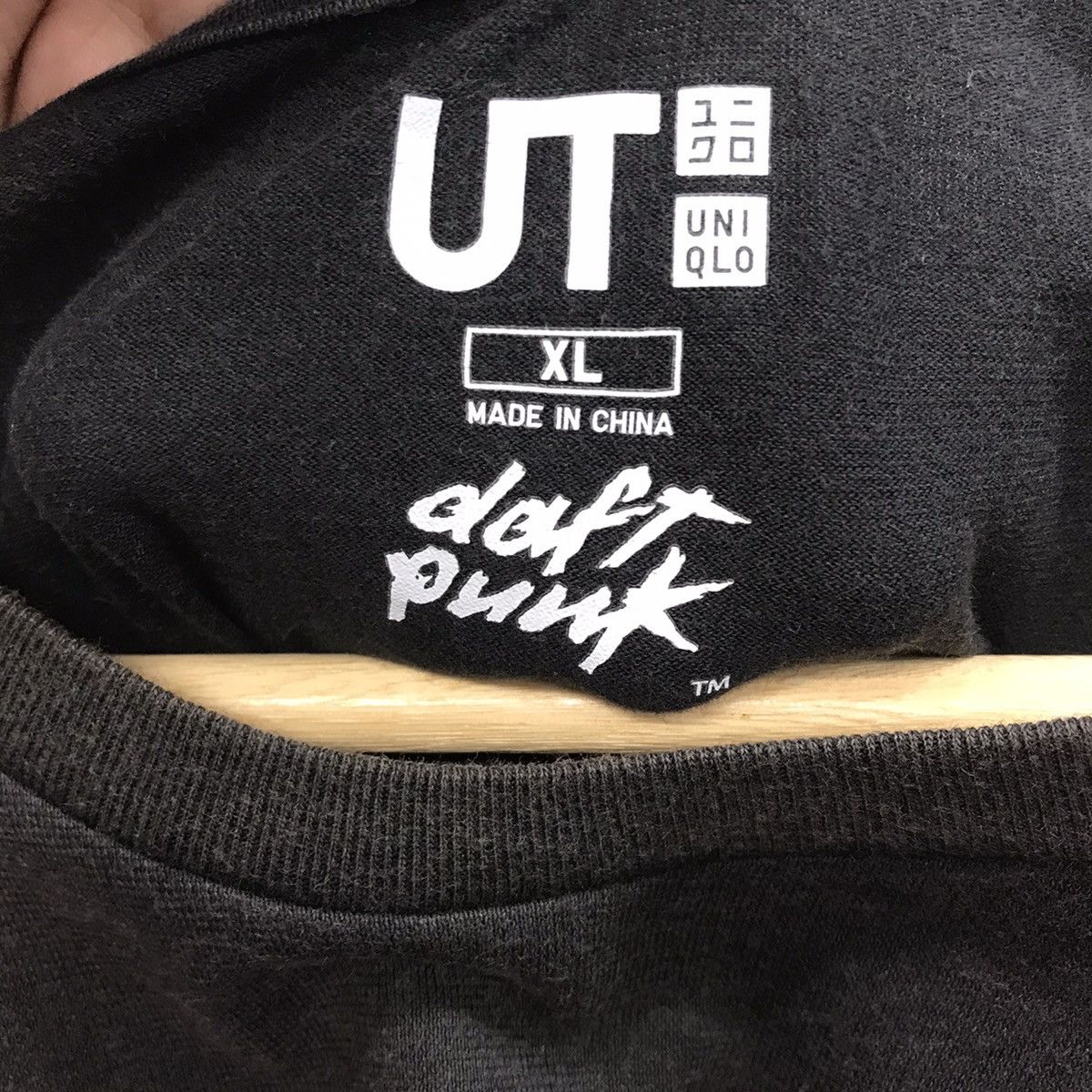 Band Tees × Uniqlo *Rare!! UNIQLO X Band Tees DAFT PUNK Size US XL / EU 56 / 4 - 15 Thumbnail