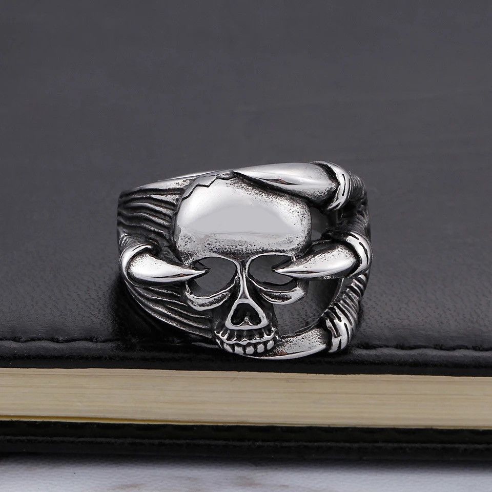Other Punk Skull Rings Size ONE SIZE - 1 Thumbnail