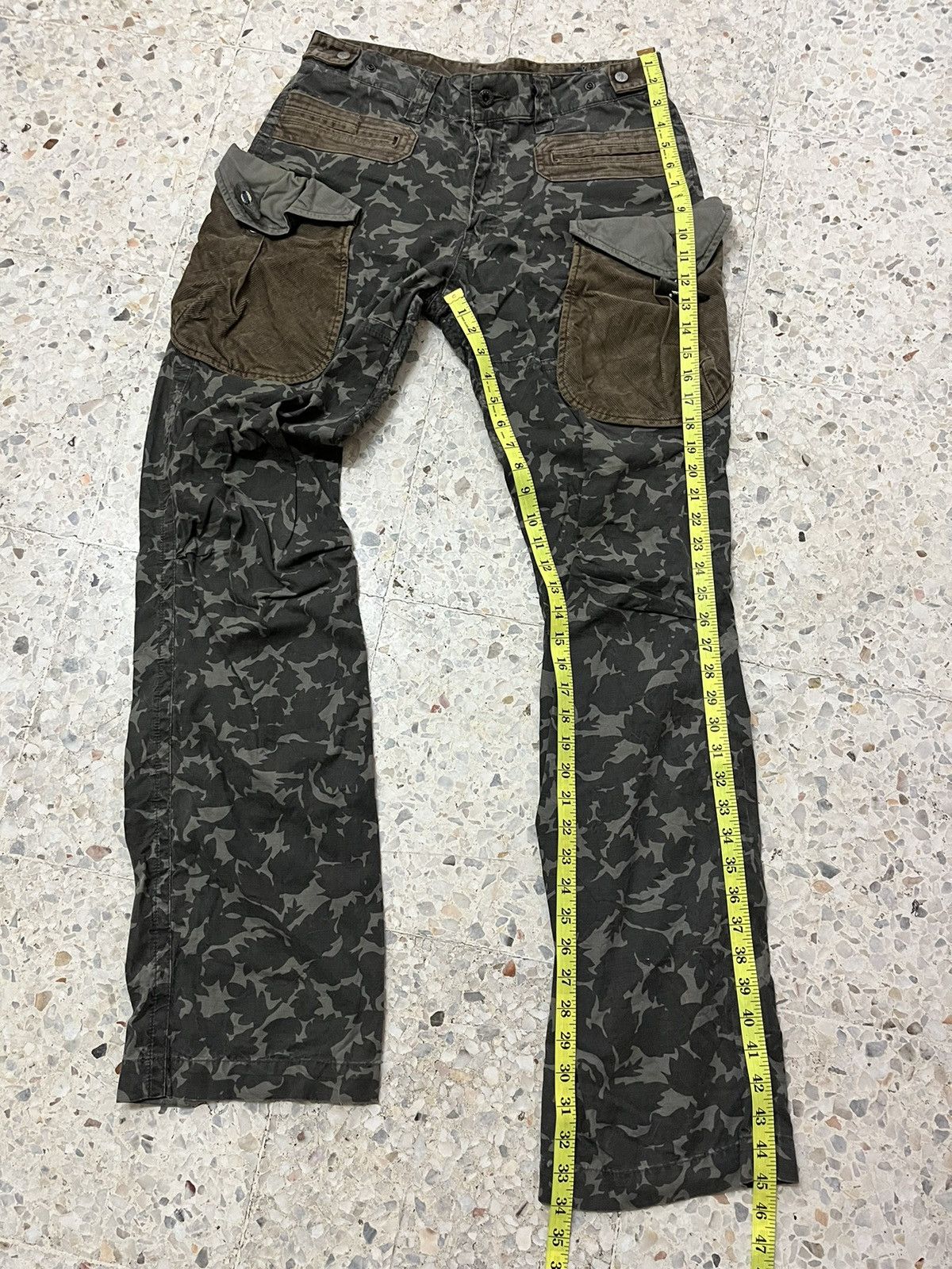 Seditionaries Japanese brand cargo 3D pockets Size US 32 / EU 48 - 15 Thumbnail