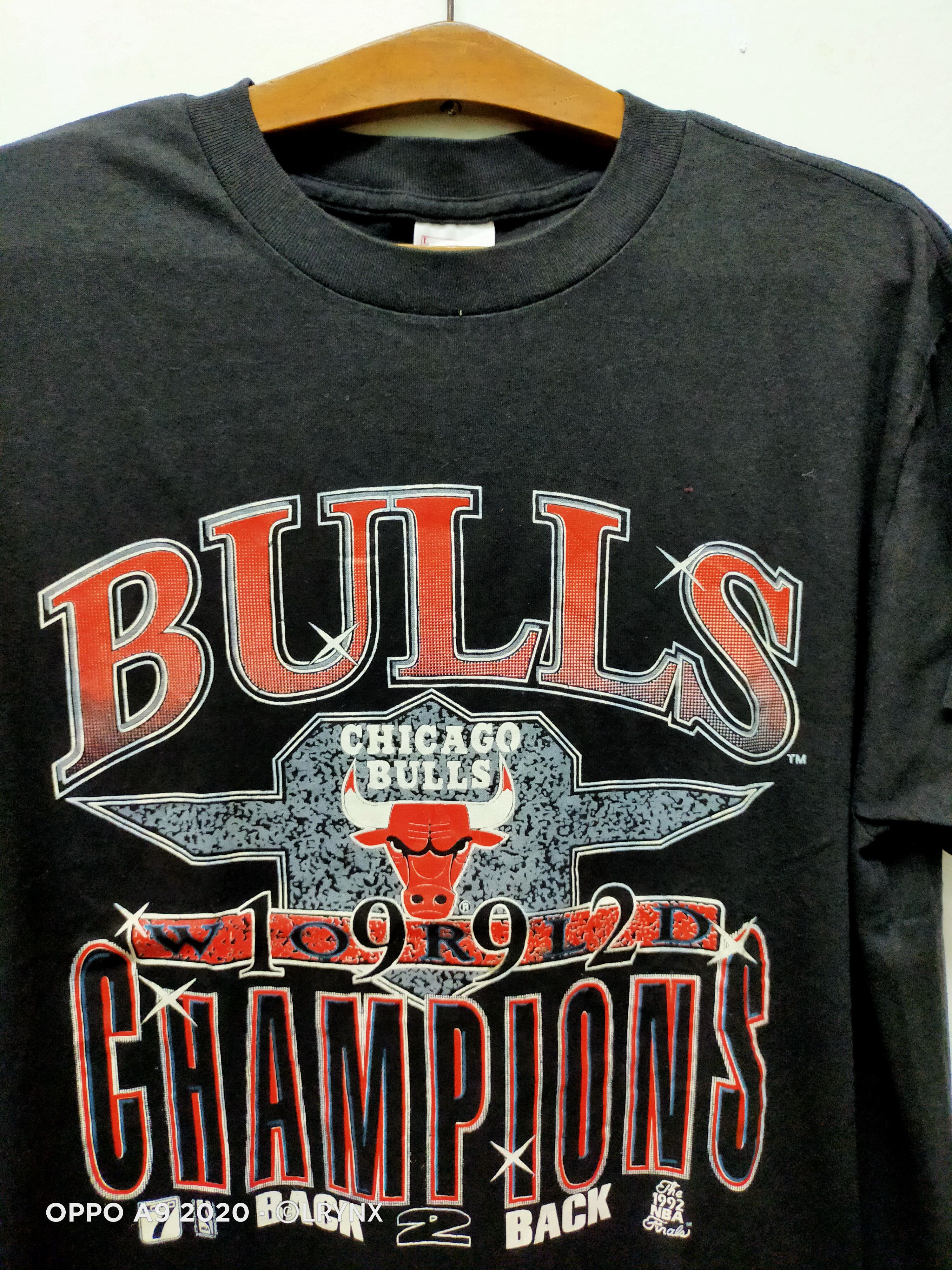 NBA VINTAGE CHICAGO BULLS 1992 Size US M / EU 48-50 / 2 - 2 Thumbnail