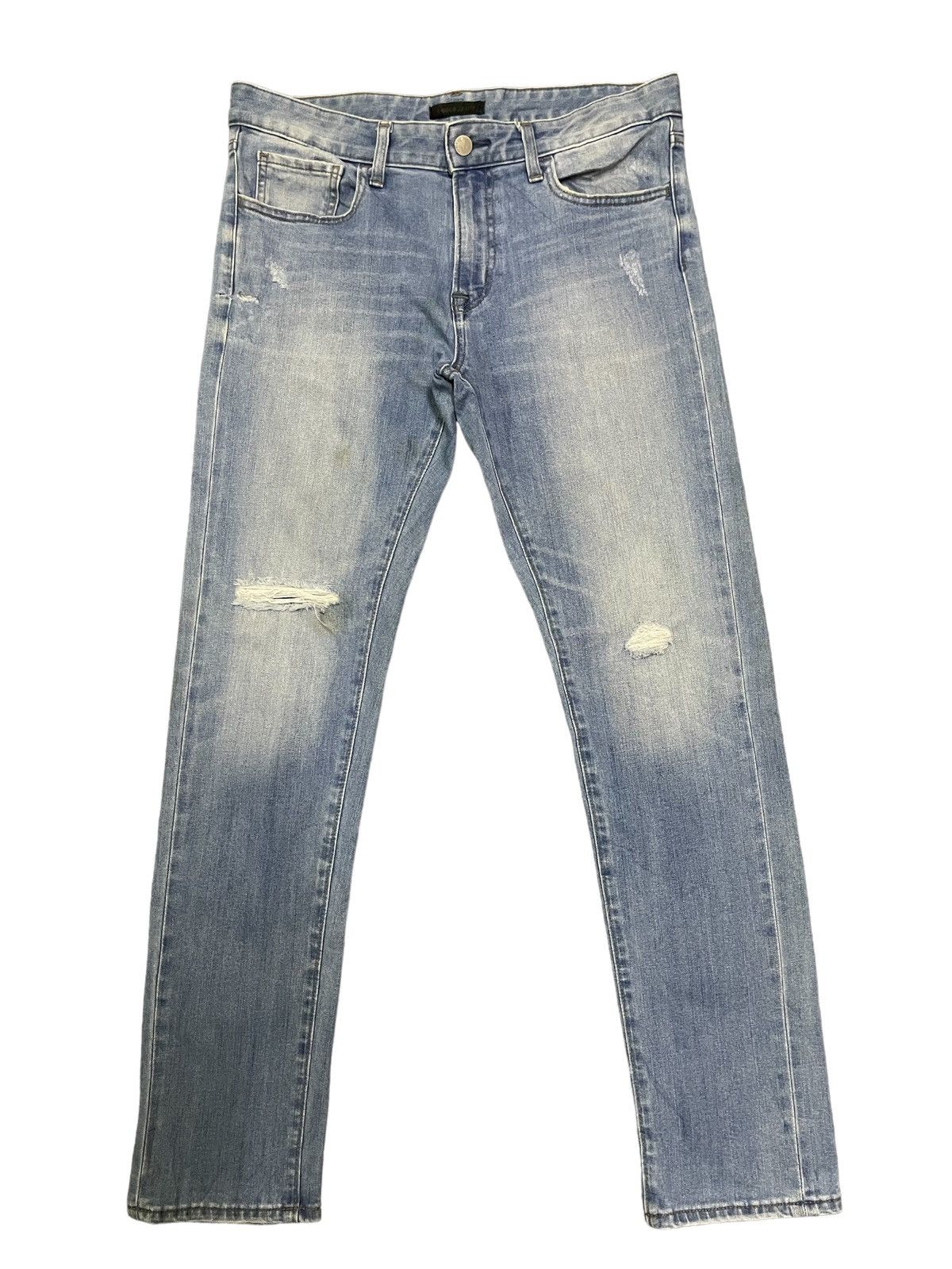 image of Jun Takahashi x Uniqlo Uniqlo Blue Wash Distressed Jeans, Men's (Size 32)