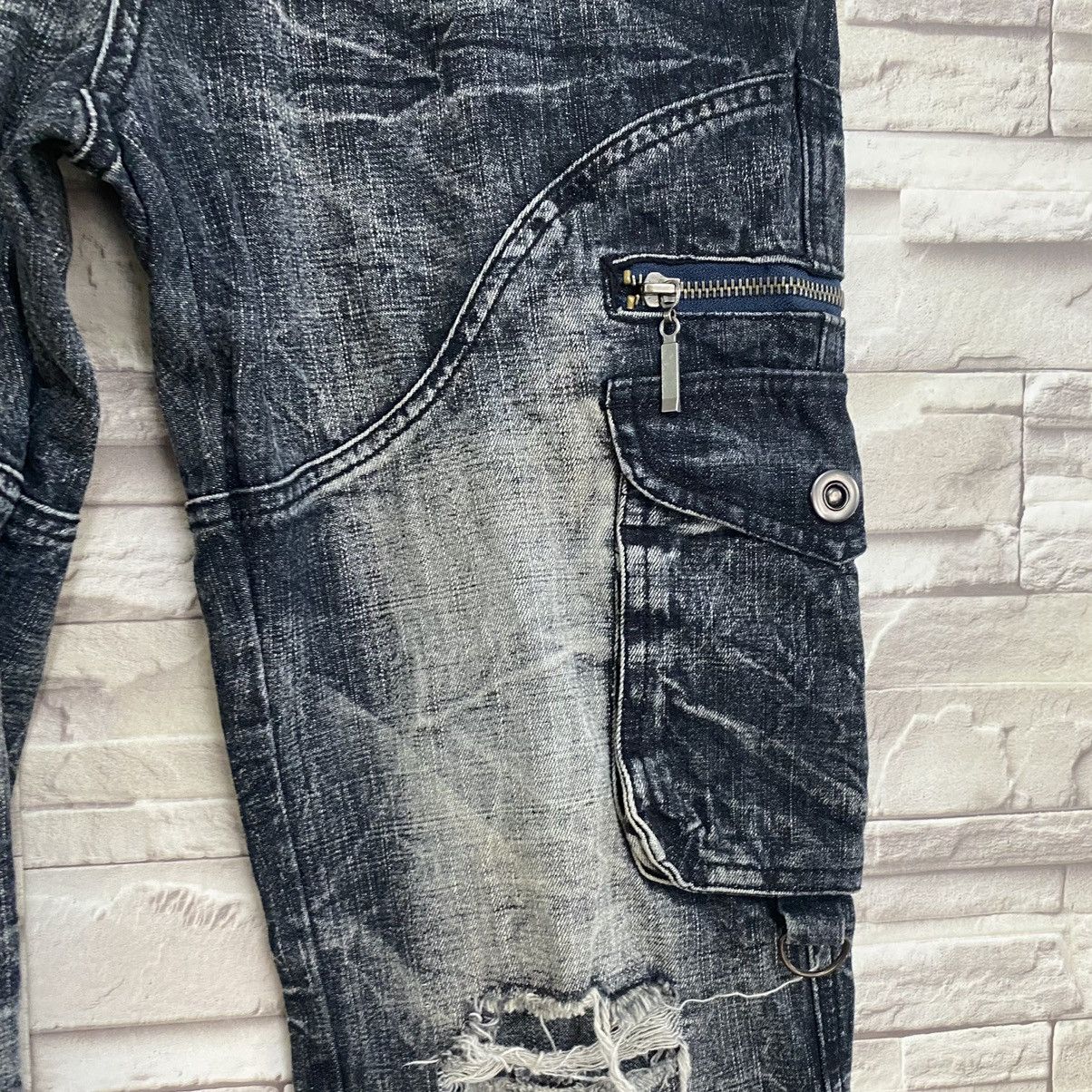 Japanese Brand Japanese Brand LOWBOX Denim Cargo Flare Jeans Size US 32 / EU 48 - 8 Thumbnail