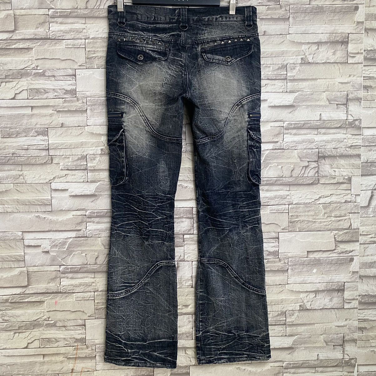 Japanese Brand Japanese Brand LOWBOX Denim Cargo Flare Jeans Size US 32 / EU 48 - 13 Thumbnail