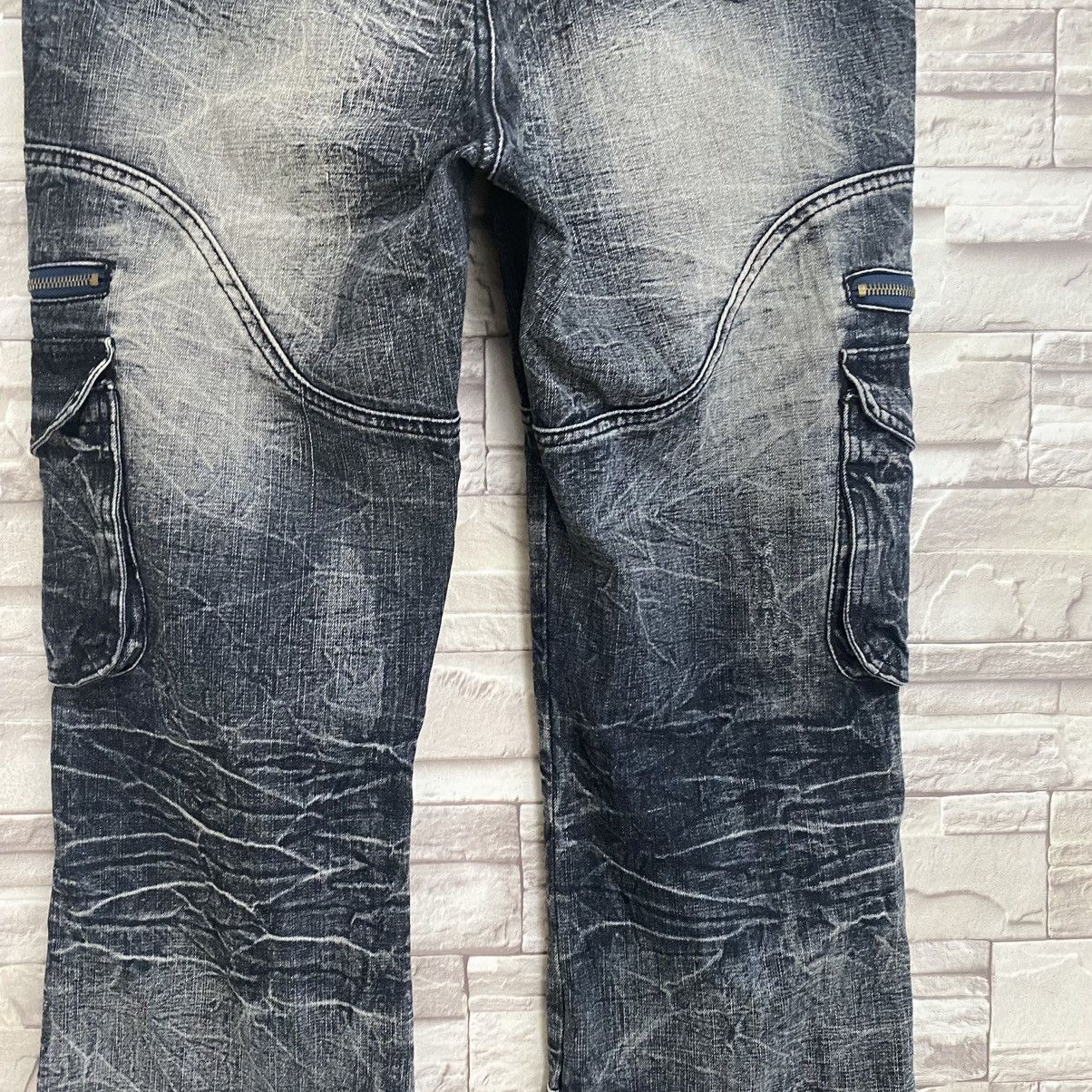 Japanese Brand Japanese Brand LOWBOX Denim Cargo Flare Jeans Size US 32 / EU 48 - 17 Thumbnail