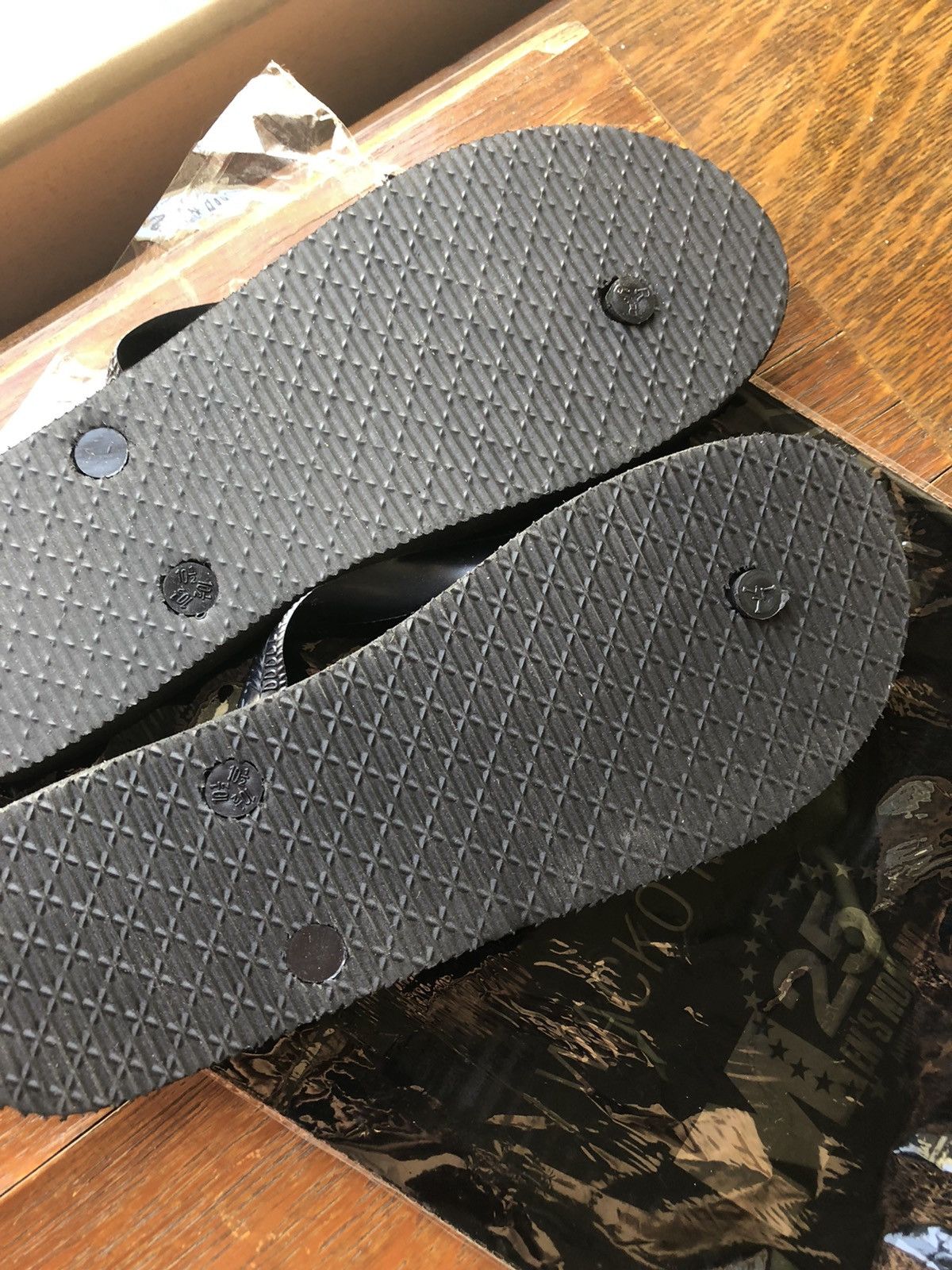 Wacko Maria Guilty Parties Wacko Maria Tokyo Men’s Non-No rubber slides Size US 9.5 / EU 42-43 - 3 Thumbnail