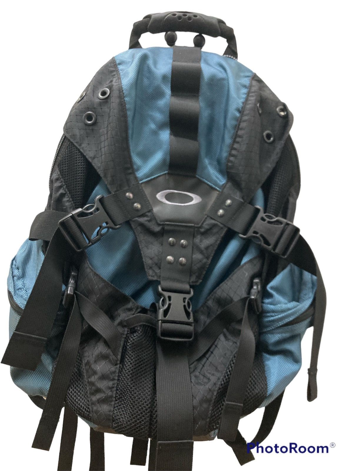 image of Avant Garde x Oakley Vintage Oakley Backpack in Black, Men's