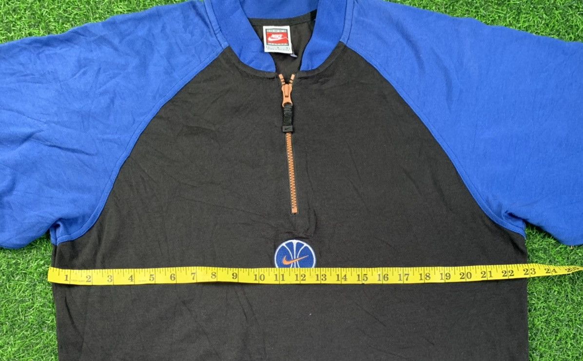 Nike Vintage Nike Basketball Middle Logo Zipper Tee Size US L / EU 52-54 / 3 - 11 Thumbnail
