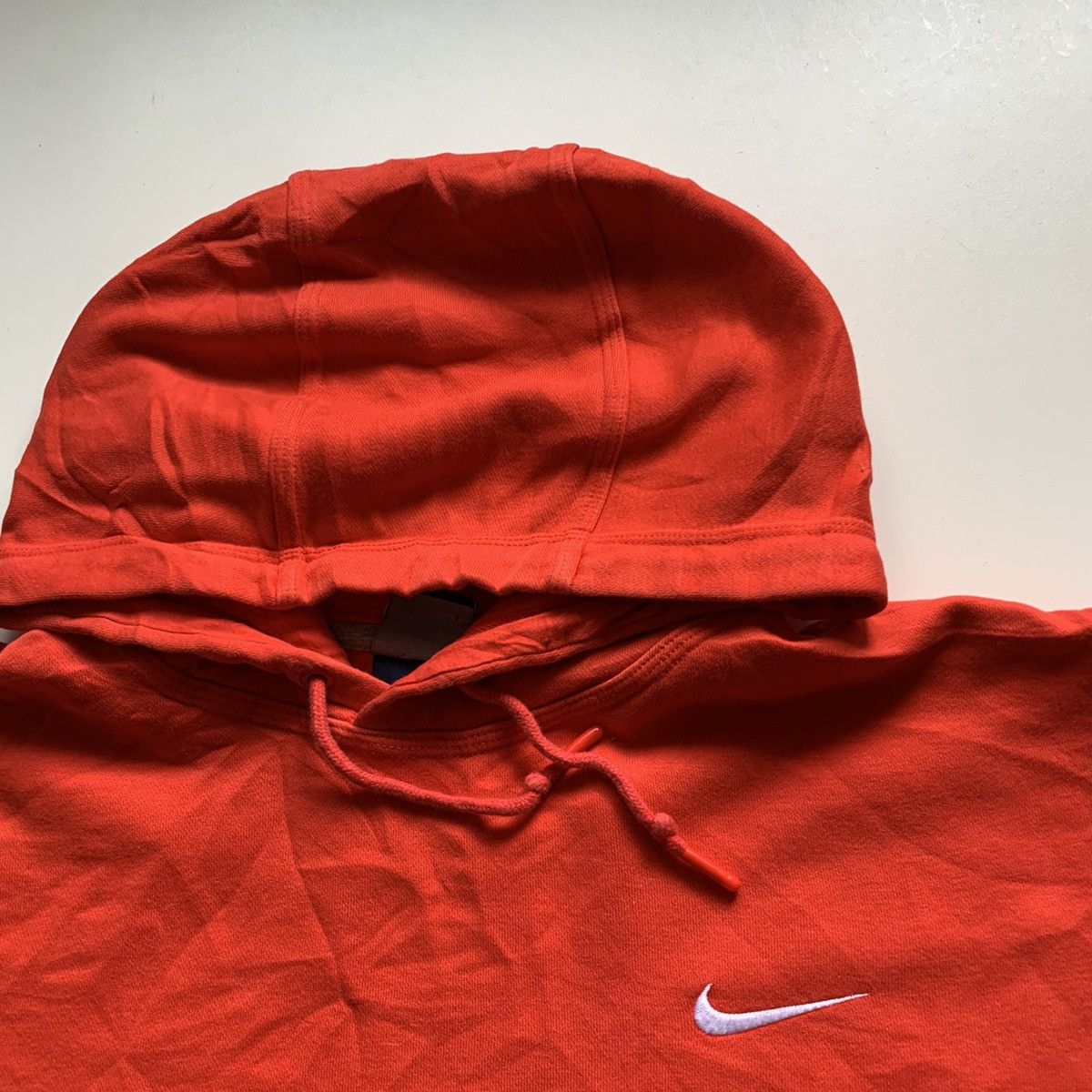 Nike Vintage 2000s Nike Embroidered Swoosh Hoodie Men's XL Red Size US XL / EU 56 / 4 - 2 Thumbnail