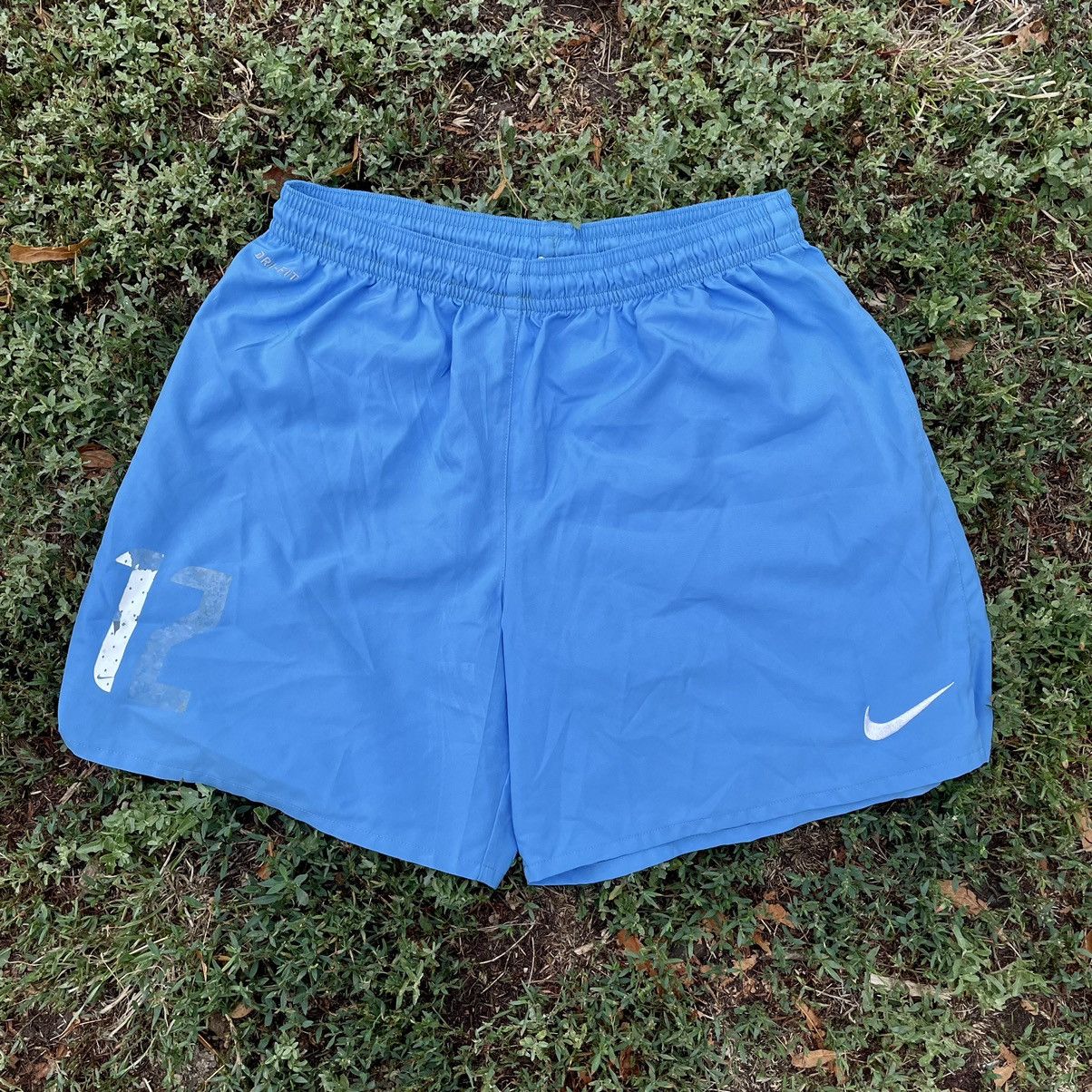 Vintage Vintage 90s Nike Swoosh Shorts Streetwear Skate Blue Boxy 36 Size US 36 / EU 52 - 1 Thumbnail