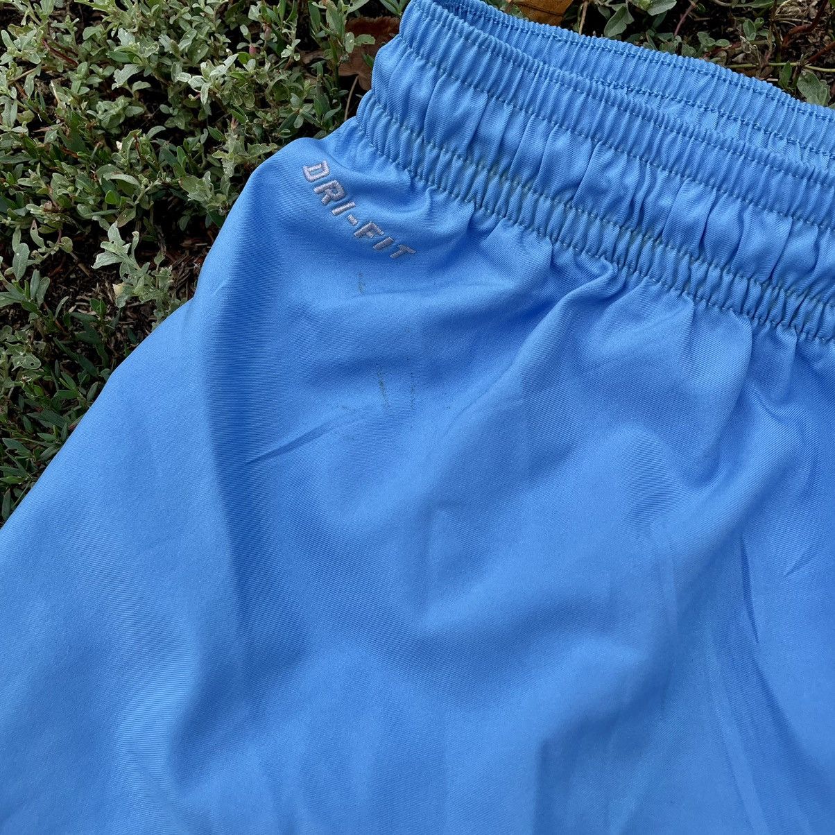Vintage Vintage 90s Nike Swoosh Shorts Streetwear Skate Blue Boxy 36 Size US 36 / EU 52 - 6 Thumbnail