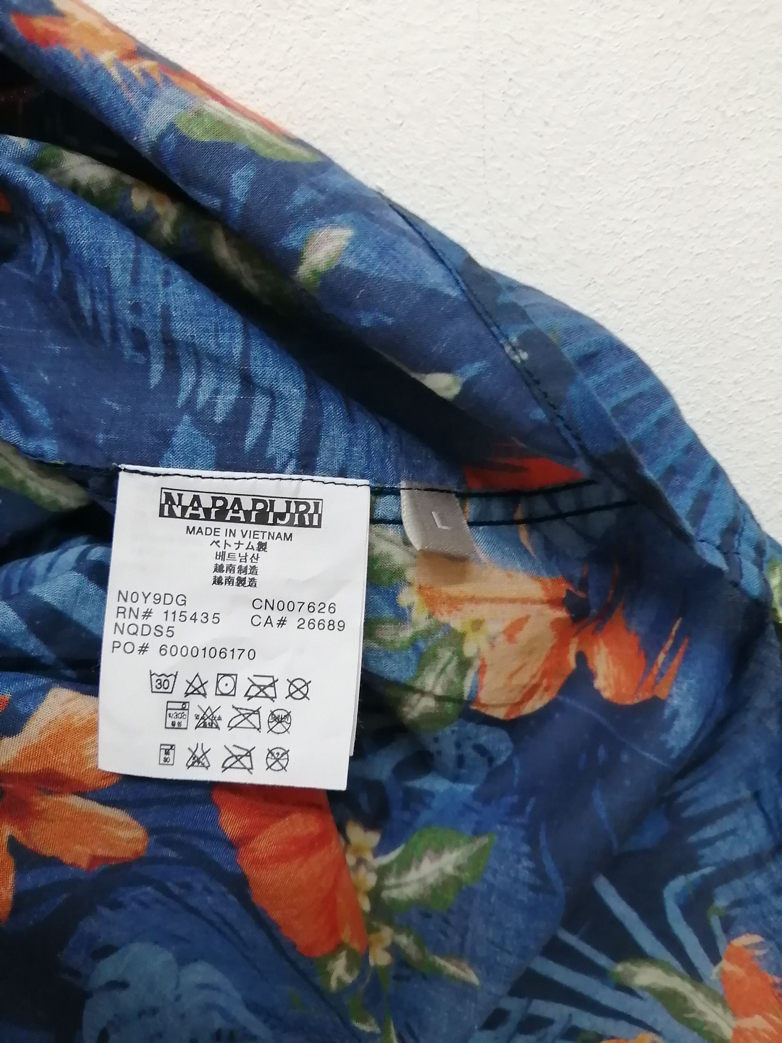Napapijri NAPAPIJRI Geographic Floral Regular Fit Shirt Size US L / EU 52-54 / 3 - 3 Thumbnail
