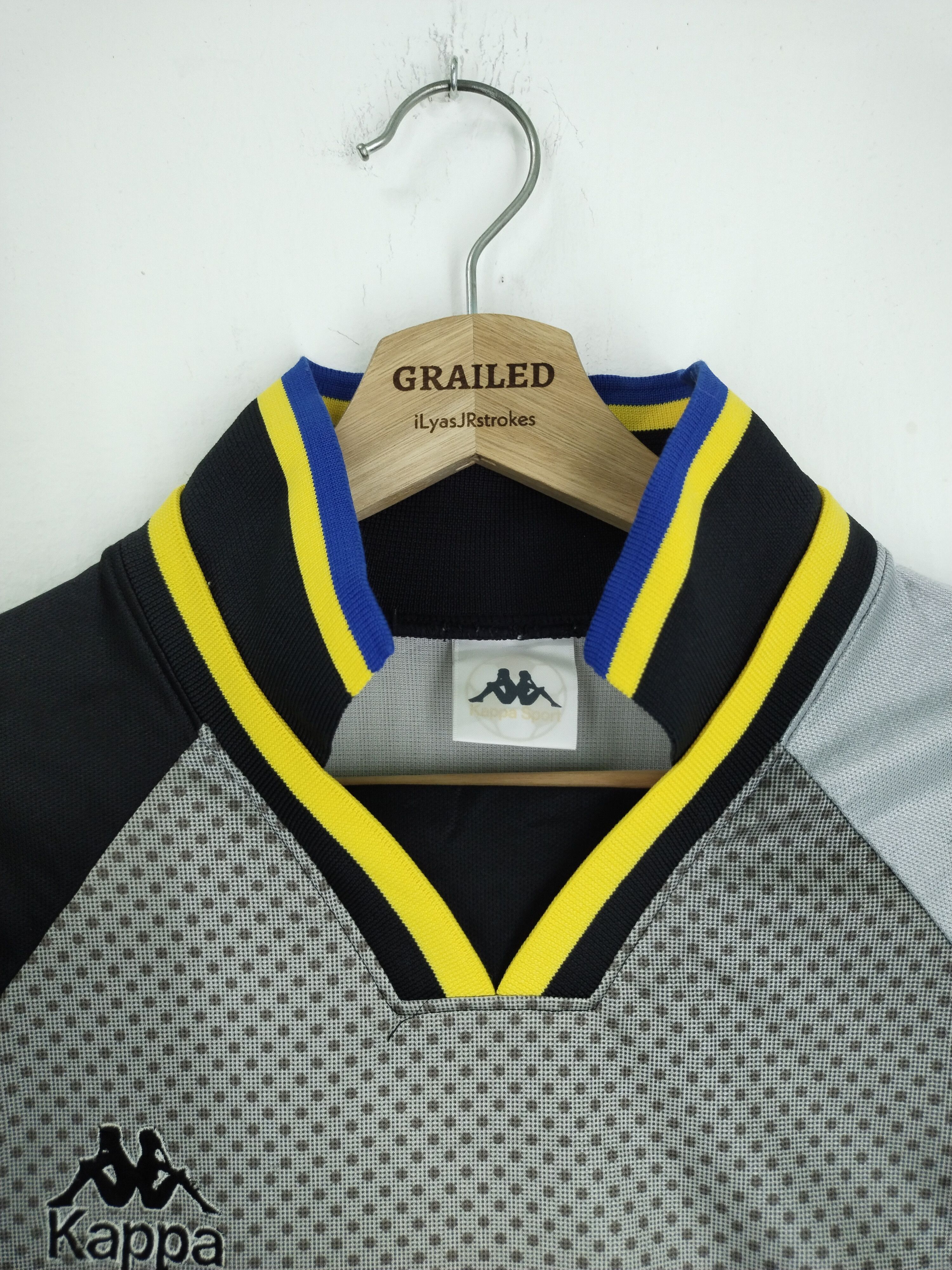 Kappa × Vintage VINTAGE KAPPA JUVENTUS GOALKEEPER TEMPLATE JERSEY Size US L / EU 52-54 / 3 - 3 Thumbnail