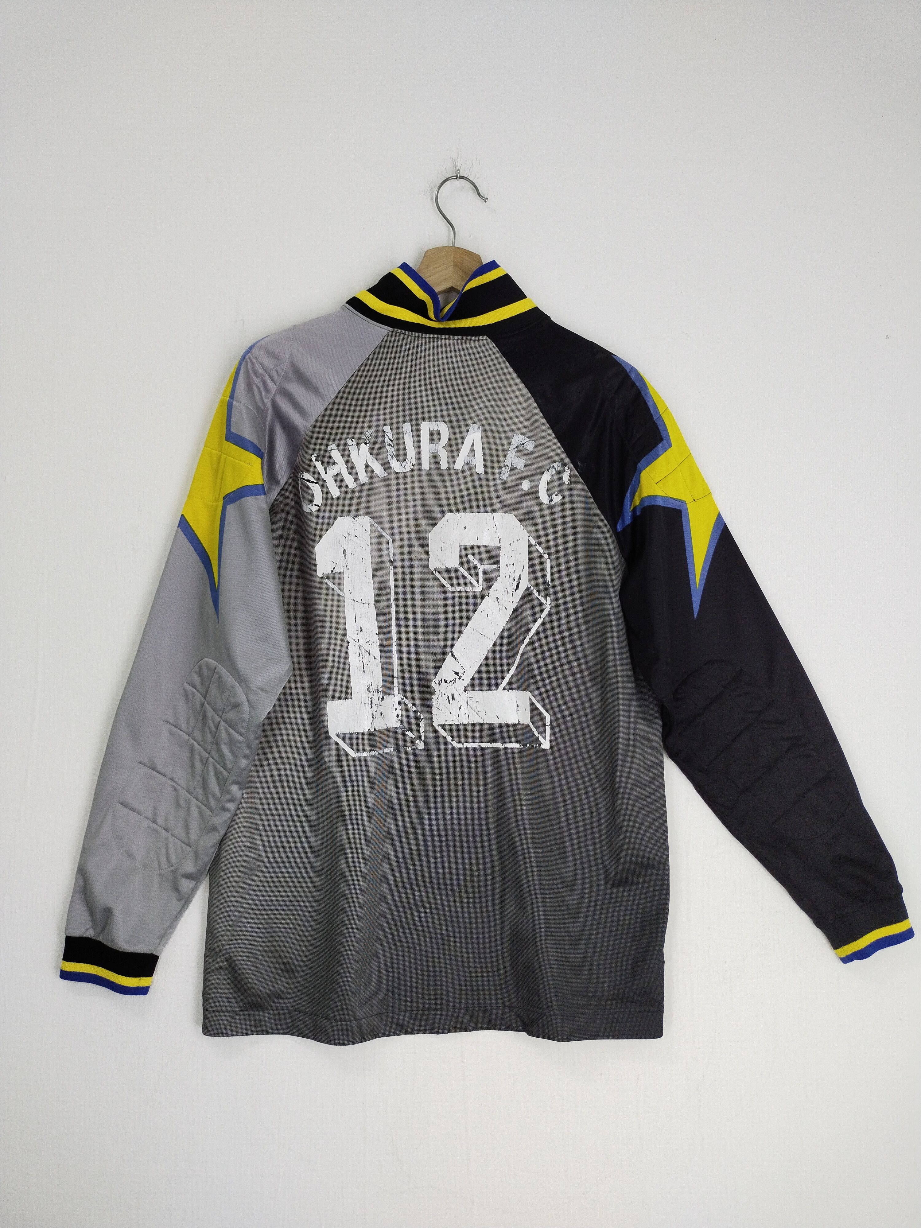 Kappa × Vintage VINTAGE KAPPA JUVENTUS GOALKEEPER TEMPLATE JERSEY Size US L / EU 52-54 / 3 - 10 Thumbnail