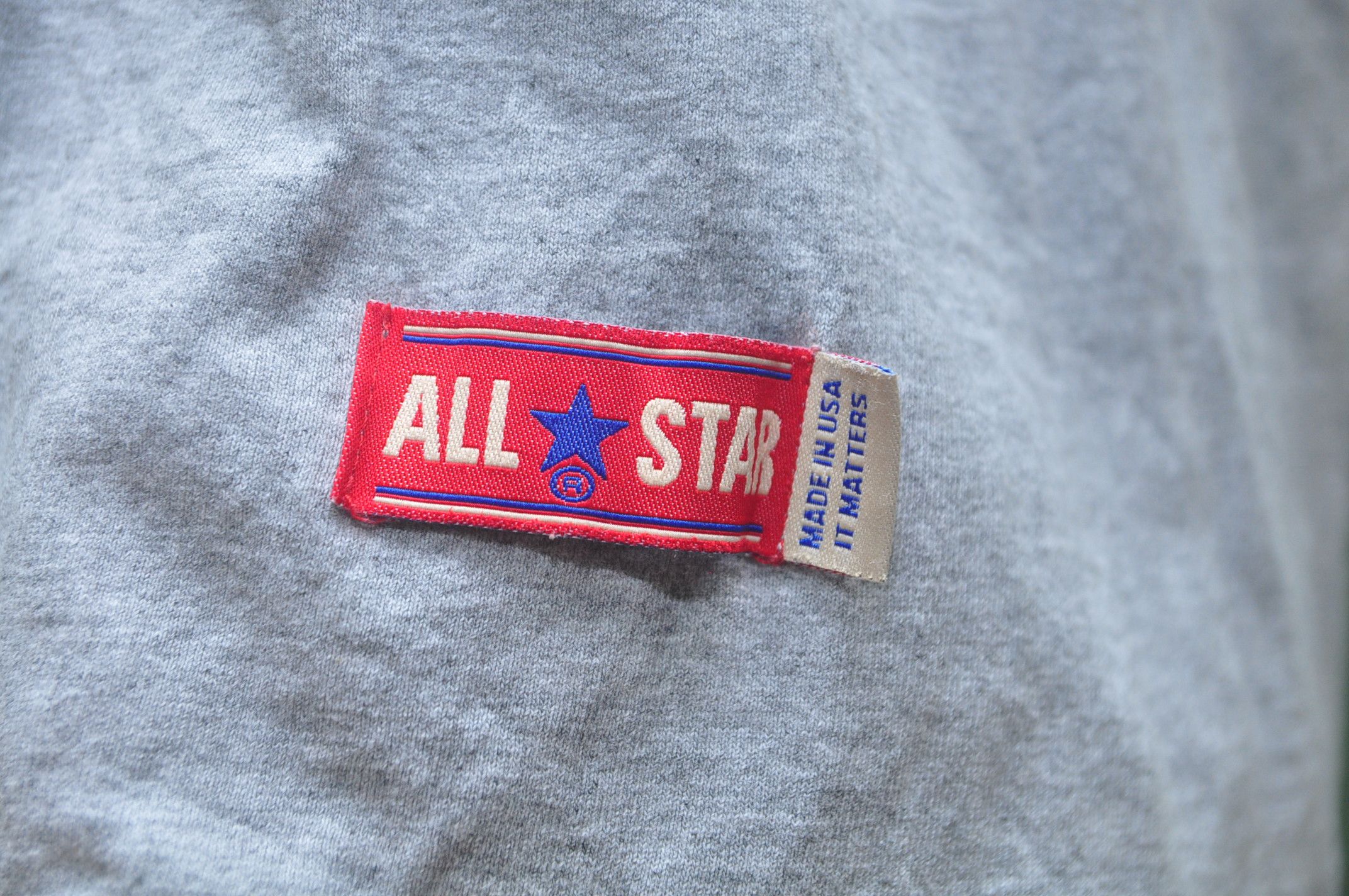 Converse × Designer × Japanese Brand Vintage Converse Streetwear Grey Colour Shirt Size US L / EU 52-54 / 3 - 5 Thumbnail