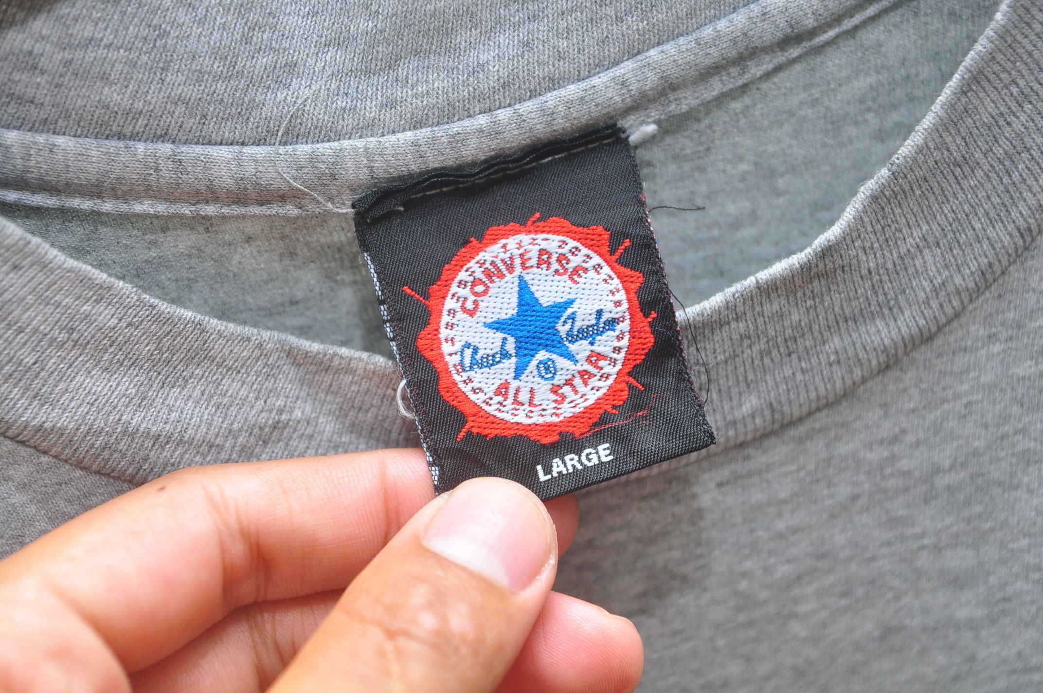 Converse × Designer × Japanese Brand Vintage Converse Streetwear Grey Colour Shirt Size US L / EU 52-54 / 3 - 6 Thumbnail