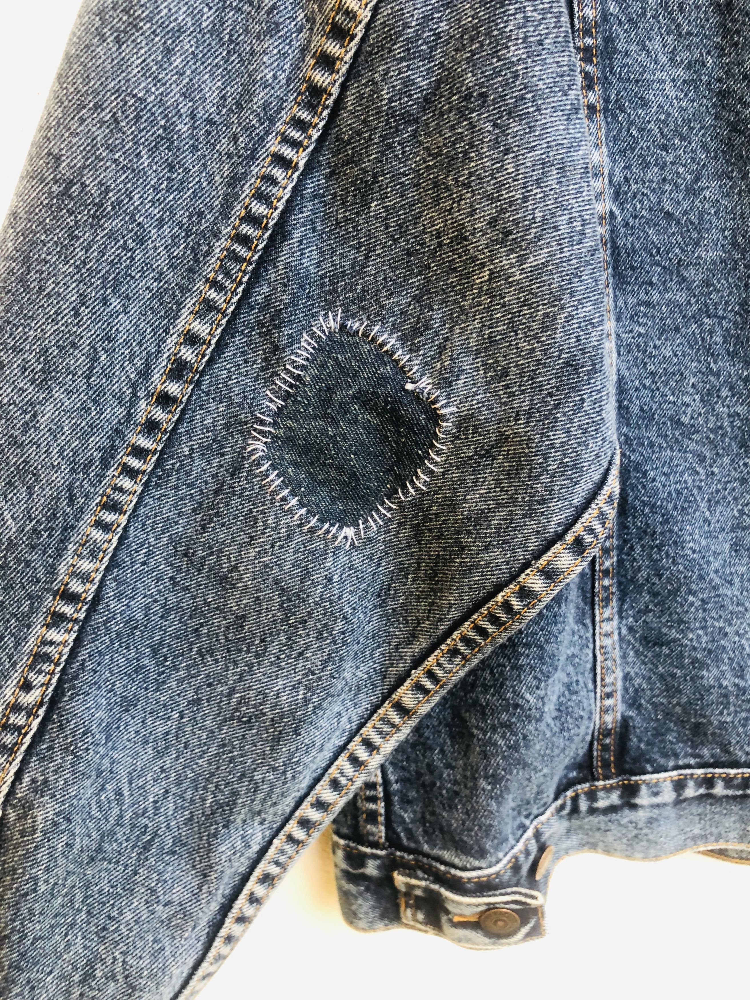 Levi's Vintage Clothing Vintage Levis Distressed Travis Scott Fashion Style Size US L / EU 52-54 / 3 - 11 Thumbnail