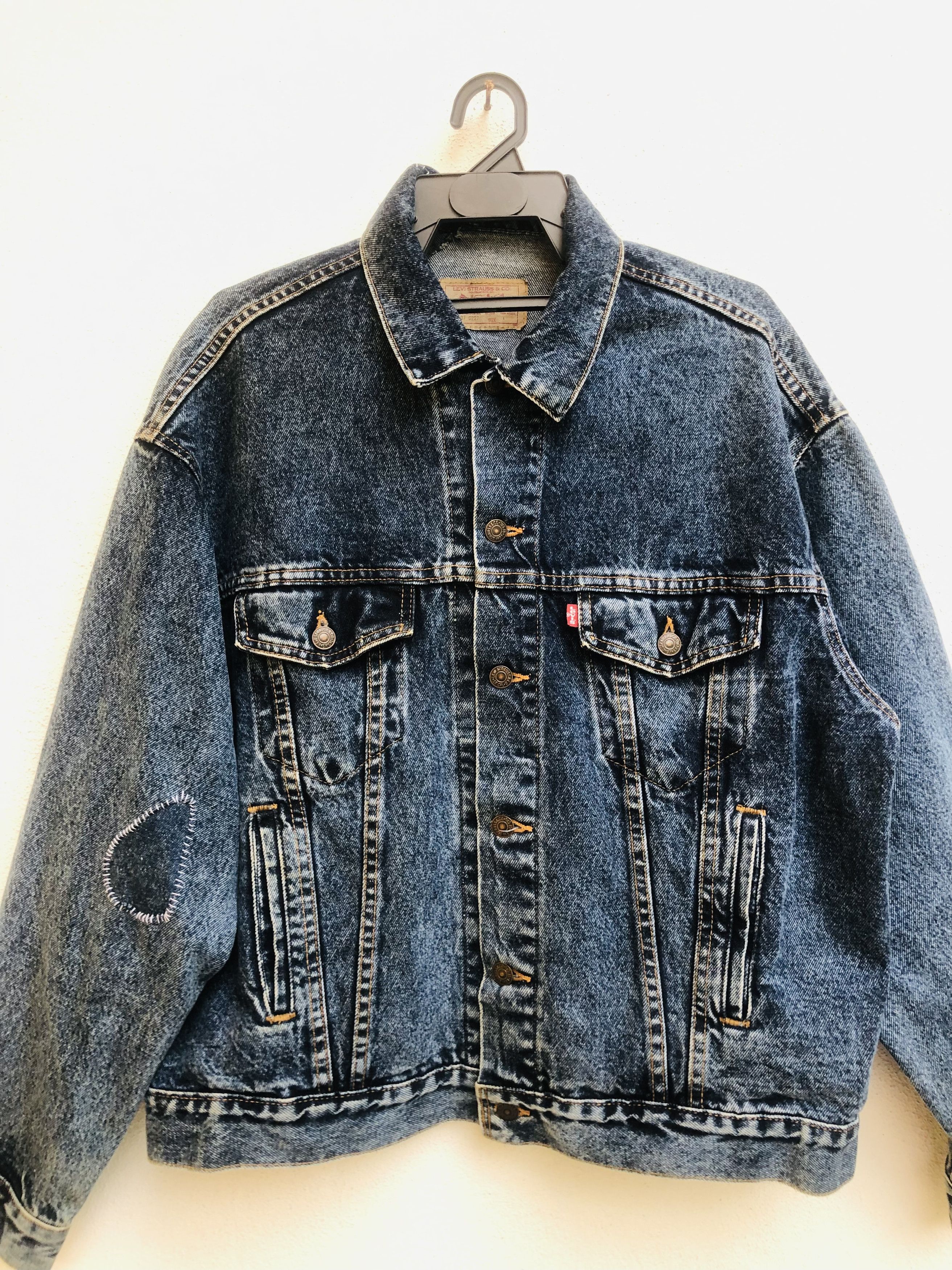 Levi's Vintage Clothing Vintage Levis Distressed Travis Scott Fashion Style Size US L / EU 52-54 / 3 - 8 Thumbnail