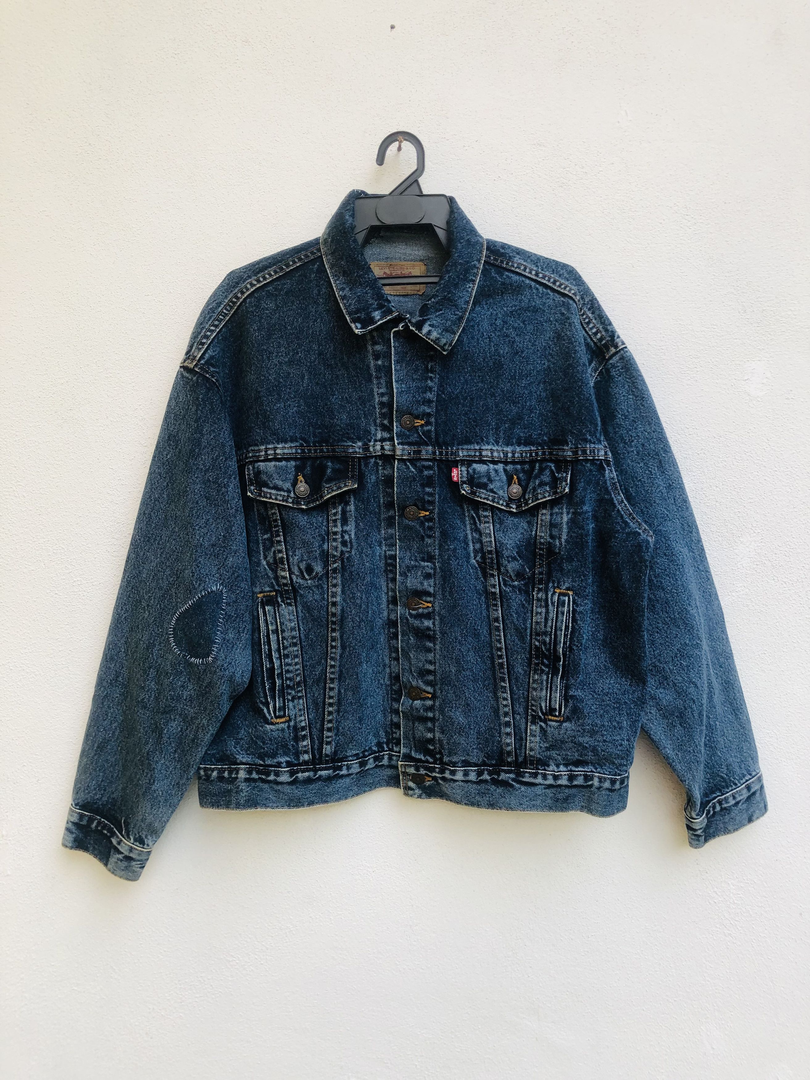 Levi's Vintage Clothing Vintage Levis Distressed Travis Scott Fashion Style Size US L / EU 52-54 / 3 - 2 Thumbnail