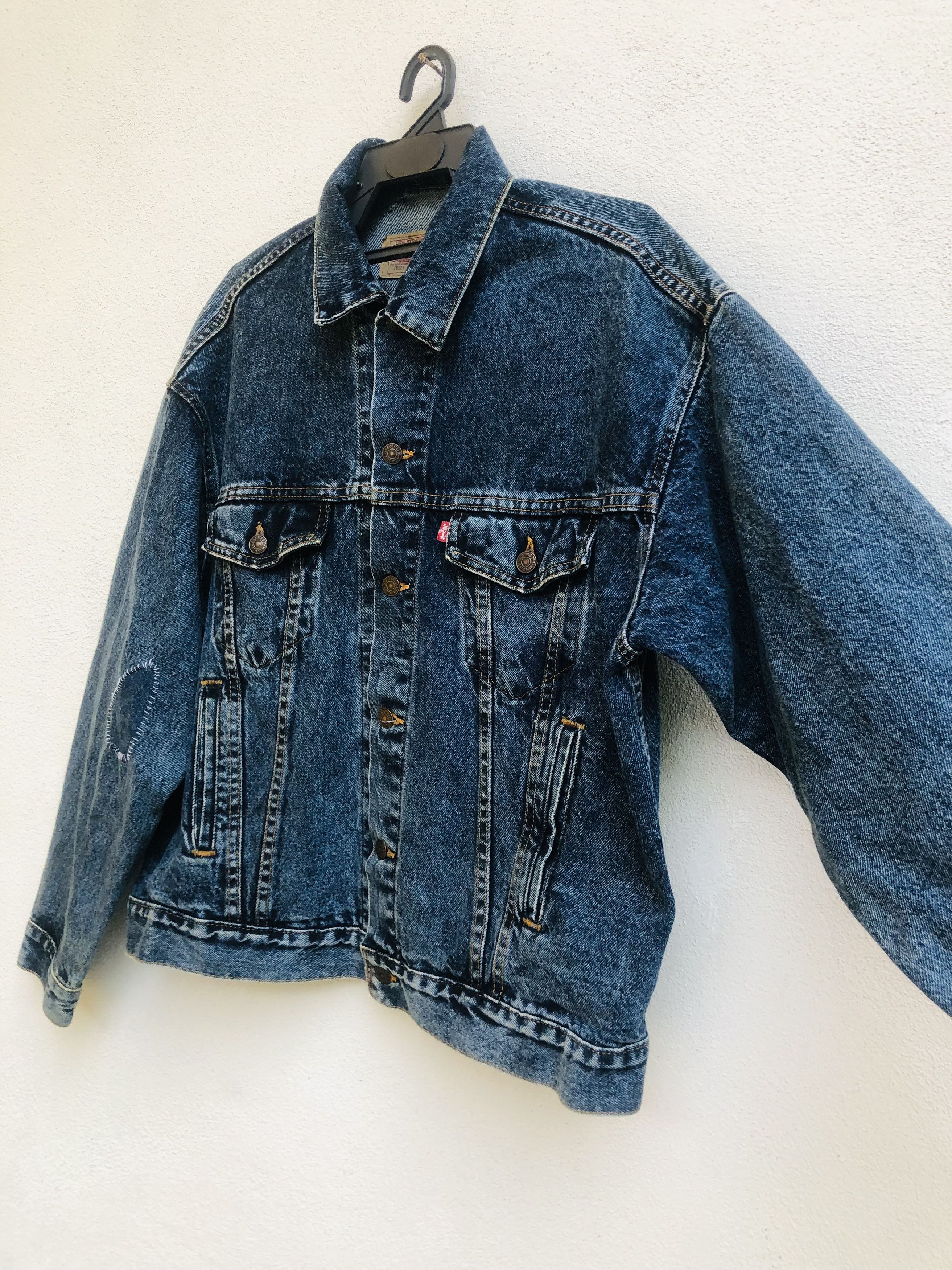 Levi's Vintage Clothing Vintage Levis Distressed Travis Scott Fashion Style Size US L / EU 52-54 / 3 - 6 Thumbnail