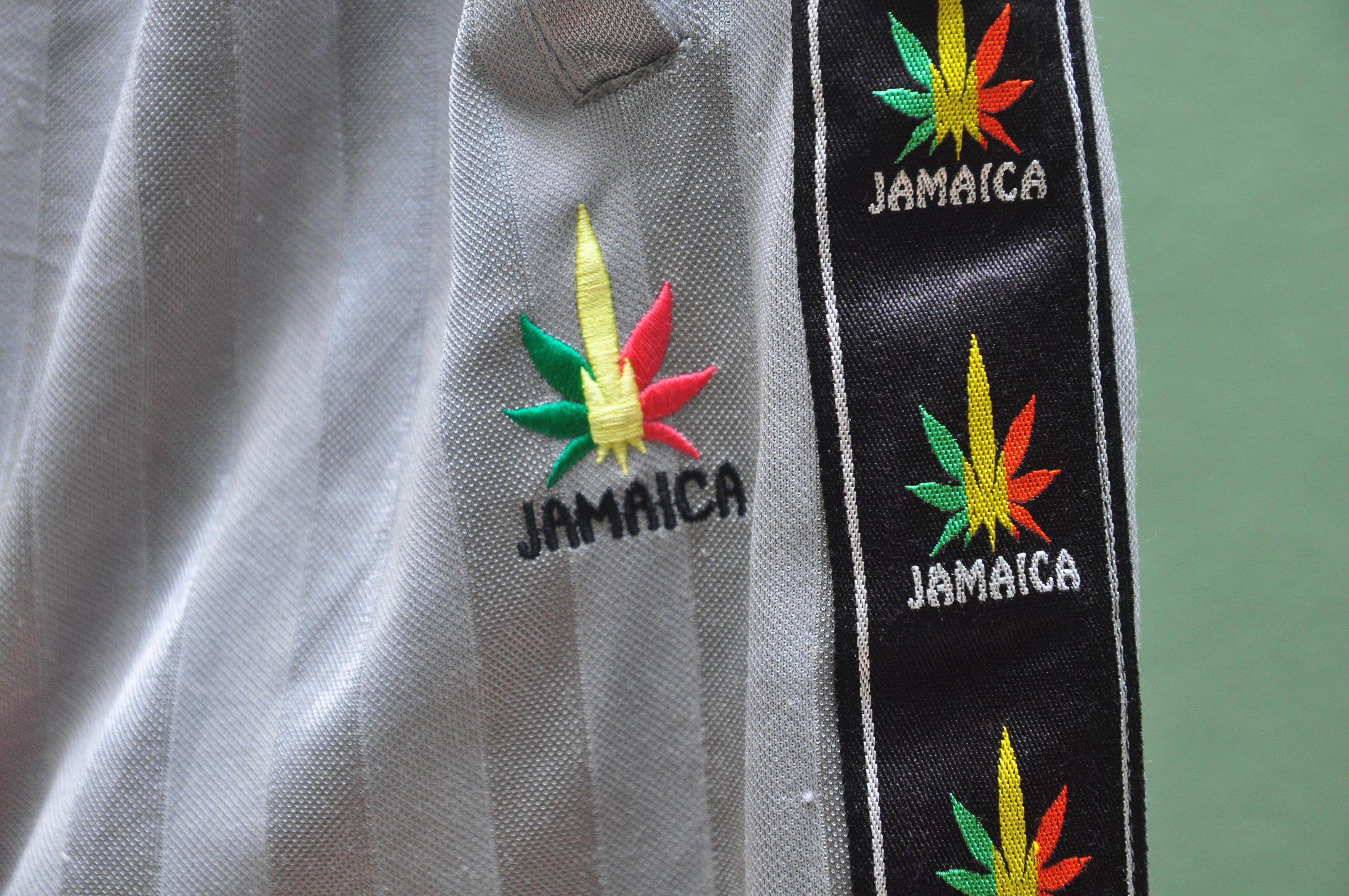 Designer × Japanese Brand × Vintage Vintage Jamaica Marijuana Trackpant Travis Scott Style Size US 31 - 4 Thumbnail