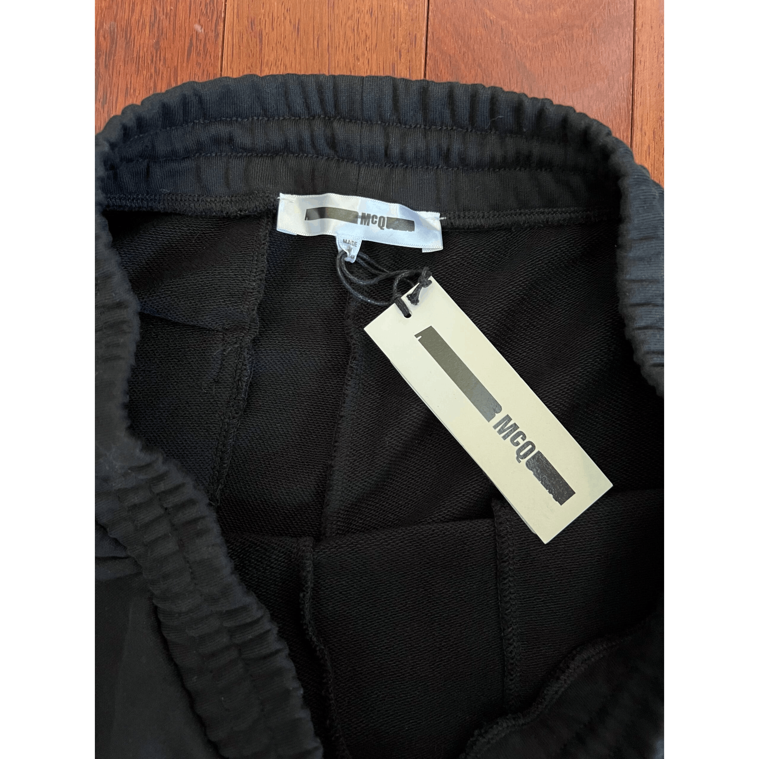 MCQ ALEXANDER MCQUEEN Mens Logo Sweat Shorts
