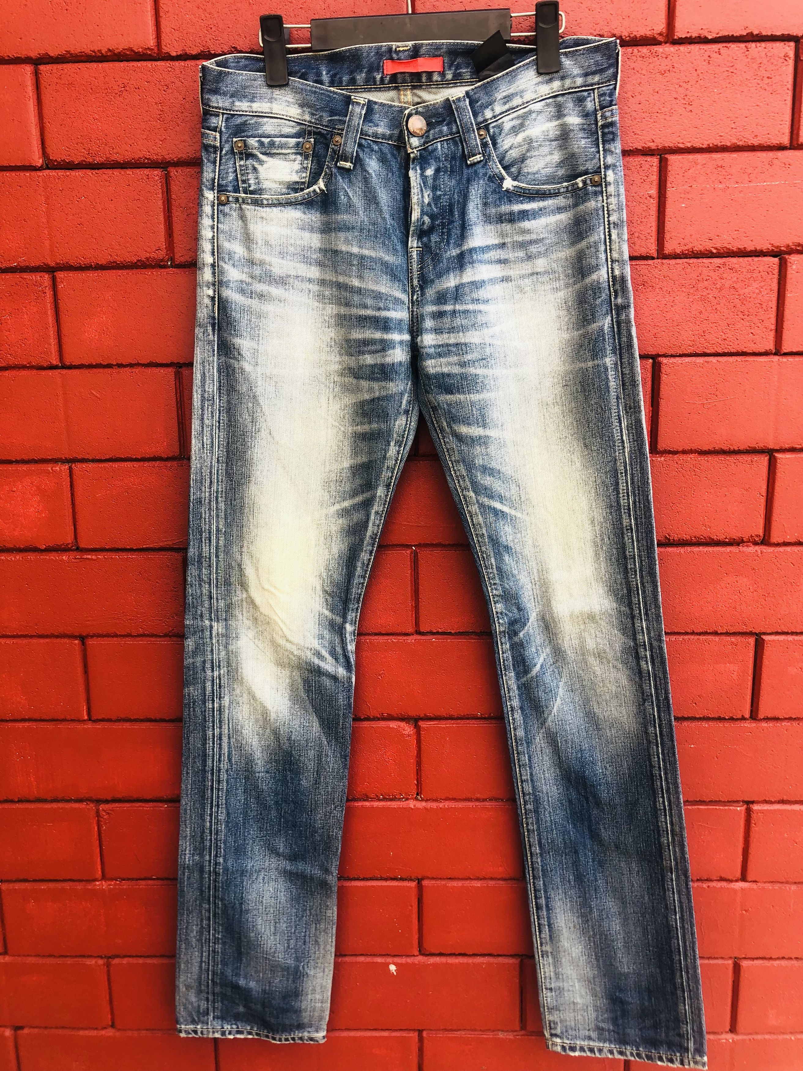 Japanese Brand × Vintage Vintage Red Card Japanese Designer Fashion Style Size US 32 / EU 48 - 1 Thumbnail