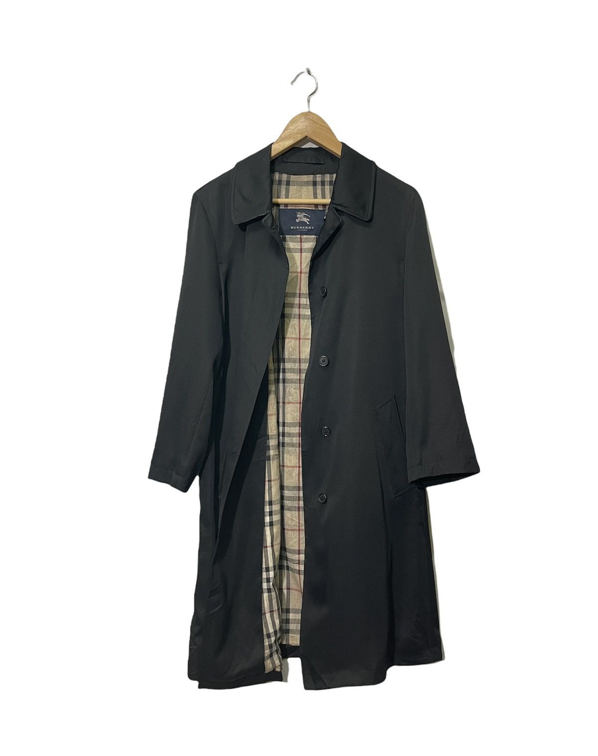 Burberry VINTAGE BURBERRY BLACK LONG JACKET Size US M / EU 48-50 / 2 - 1 Thumbnail
