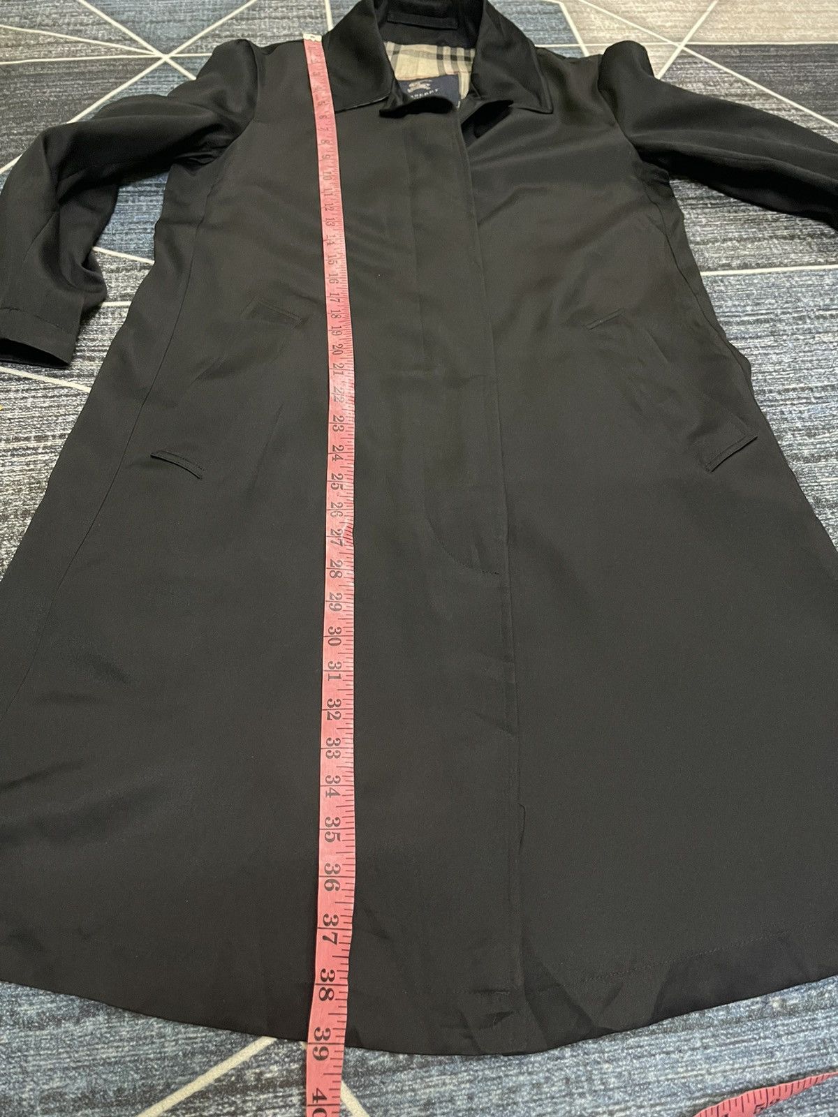 Burberry VINTAGE BURBERRY BLACK LONG JACKET Size US M / EU 48-50 / 2 - 5 Thumbnail