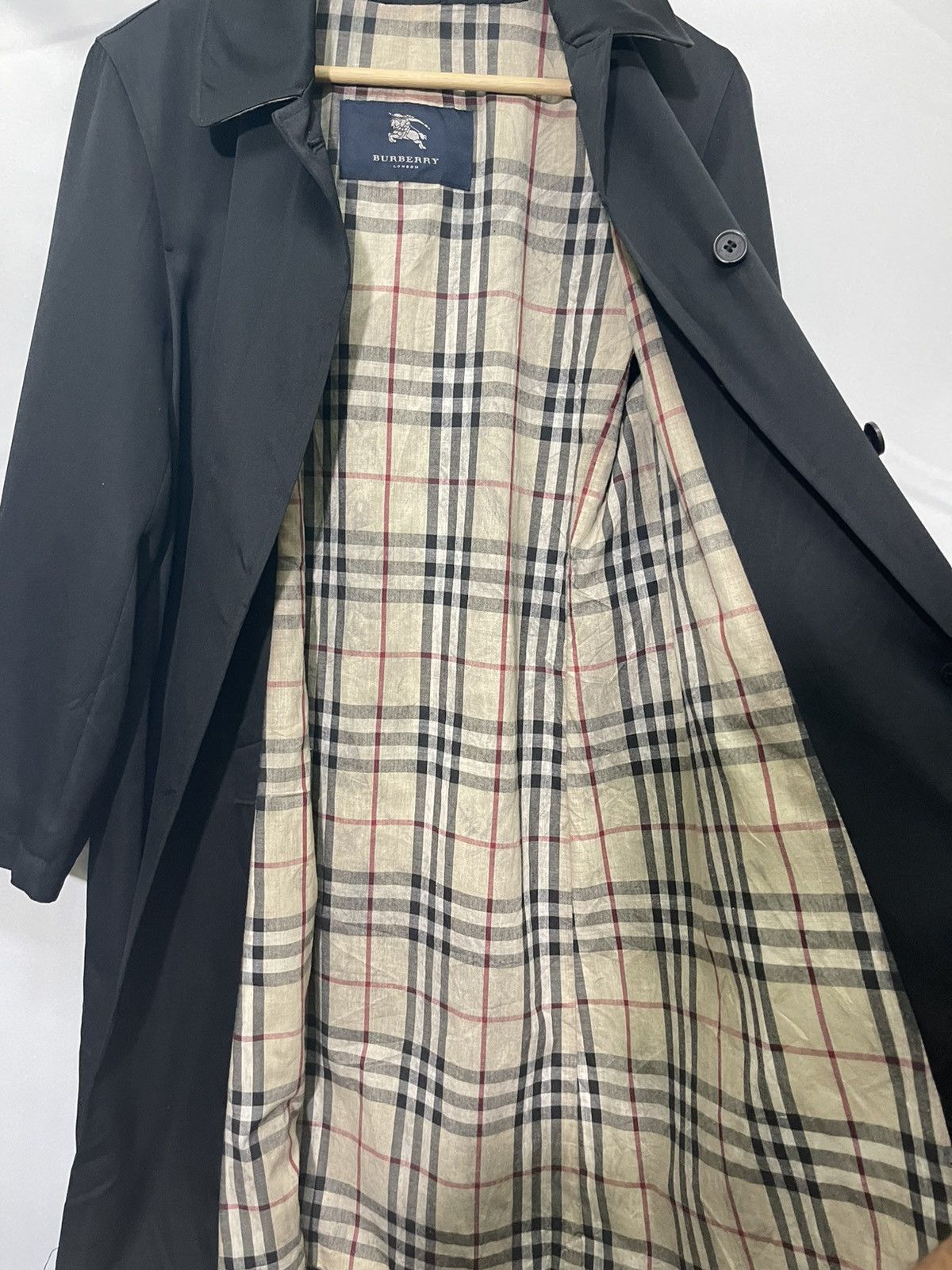 Burberry VINTAGE BURBERRY BLACK LONG JACKET Size US M / EU 48-50 / 2 - 6 Thumbnail
