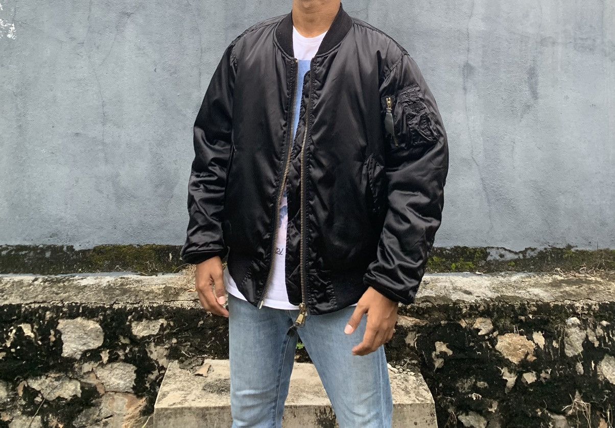 Vintage 🪖Vintage MA1USAF J7 Man Intermediate Bomber Jacket Size US XL / EU 56 / 4 - 5 Thumbnail