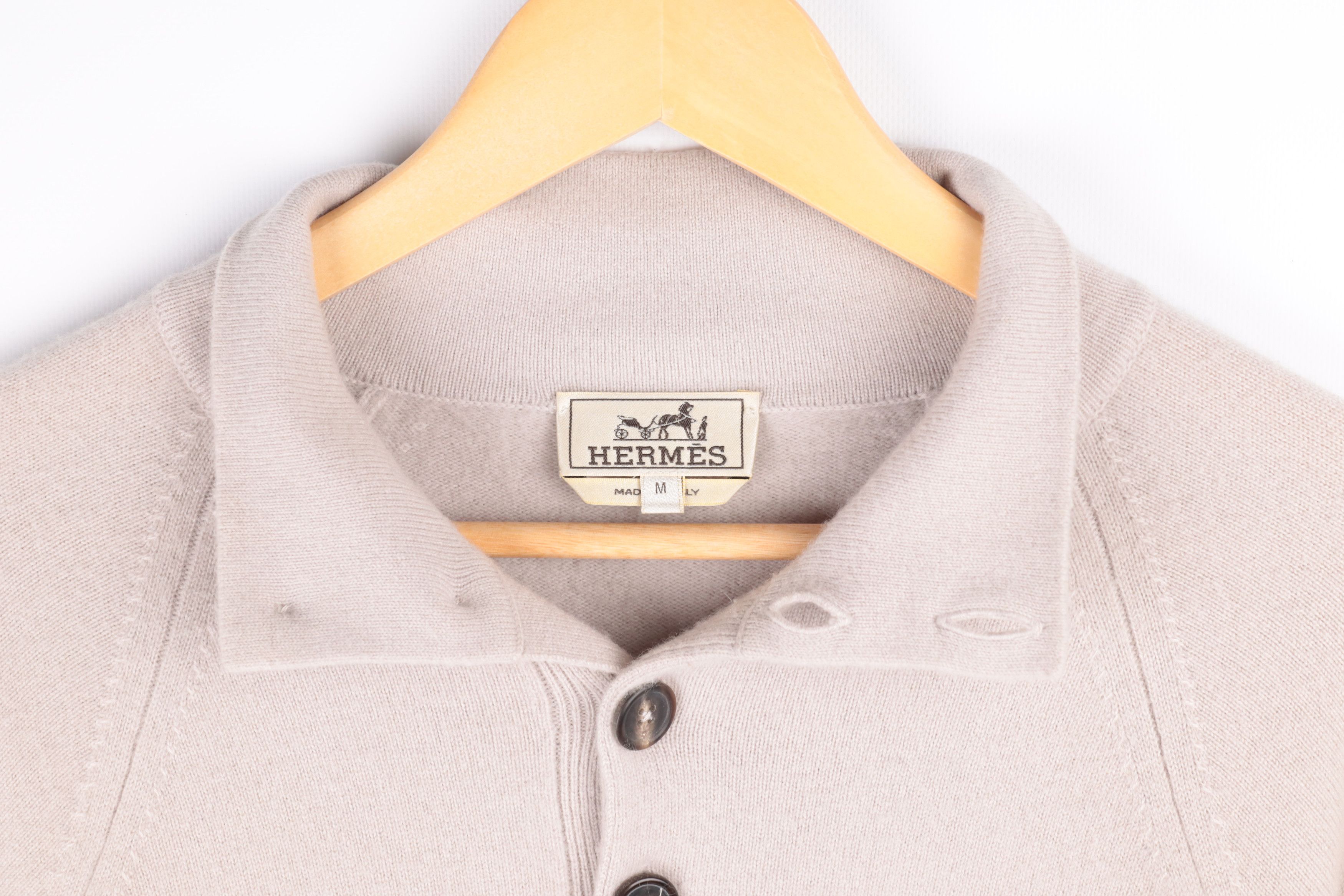 Designer × Hermes Hermes Beige Cashmere Buttoned Sweater Size US M / EU 48-50 / 2 - 2 Thumbnail