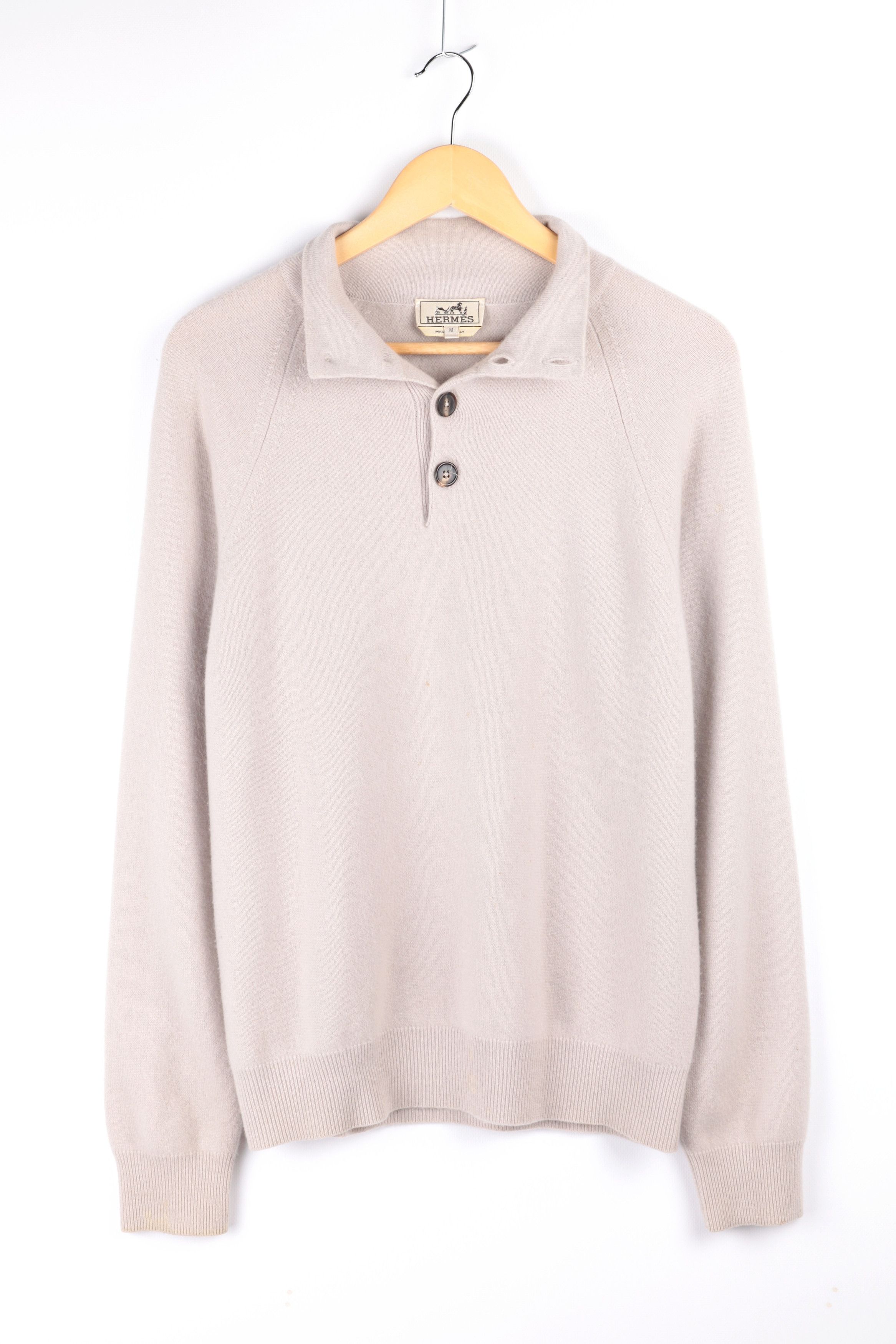 Designer × Hermes Hermes Beige Cashmere Buttoned Sweater Size US M / EU 48-50 / 2 - 1 Thumbnail