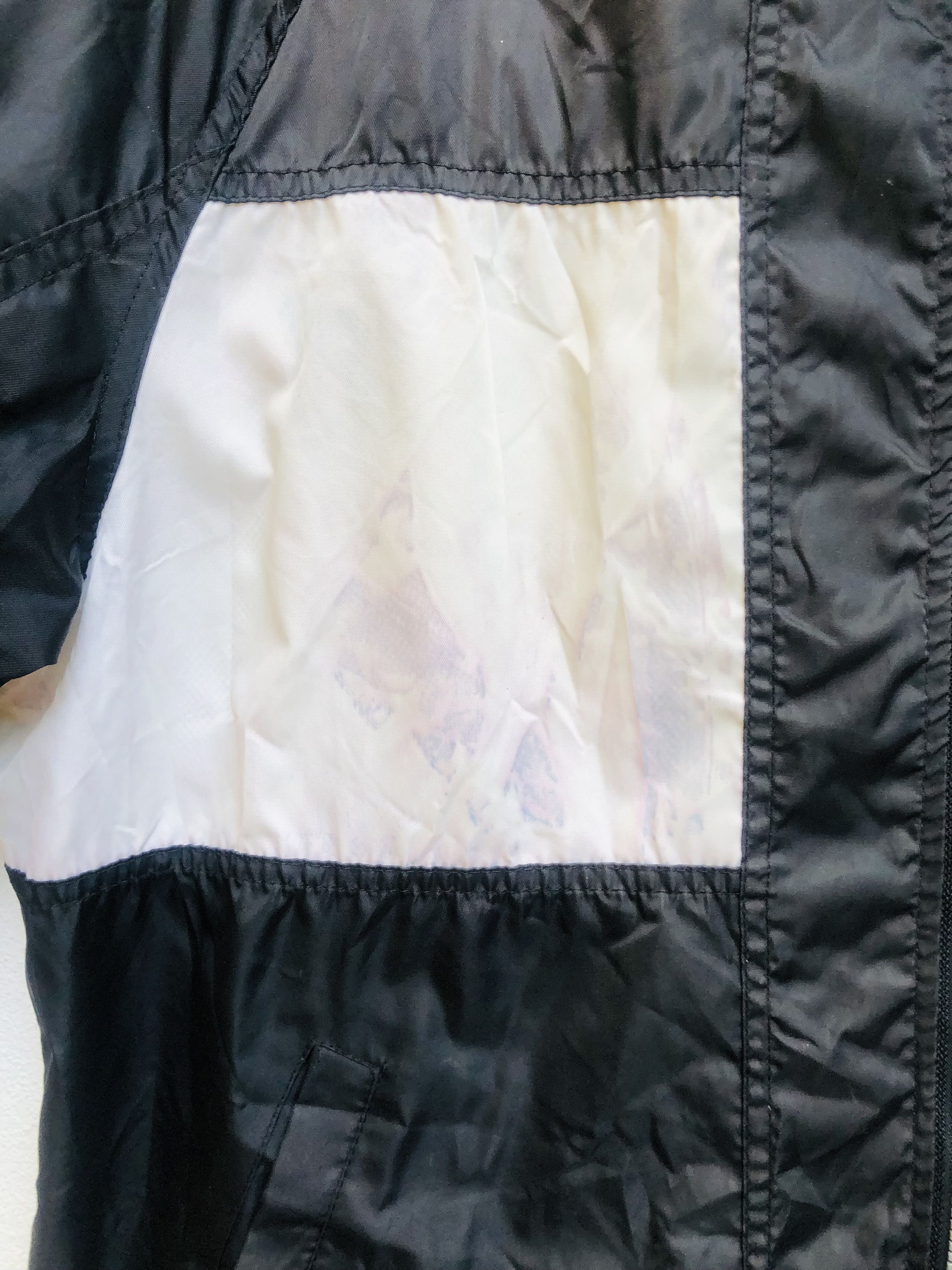 Japanese Brand × Nike Vintage Nike Windbreaker Japan Travis Scott Fashion Style Size US L / EU 52-54 / 3 - 5 Thumbnail