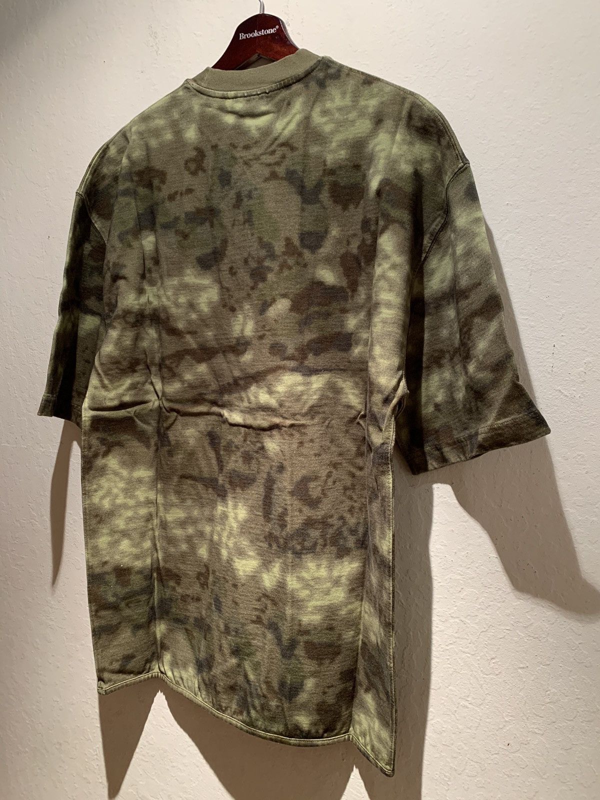 Yeezy *RARE* New Yeezy KanYe West Camo Season 3 Shirt - XS/S/M Size US M / EU 48-50 / 2 - 2 Thumbnail