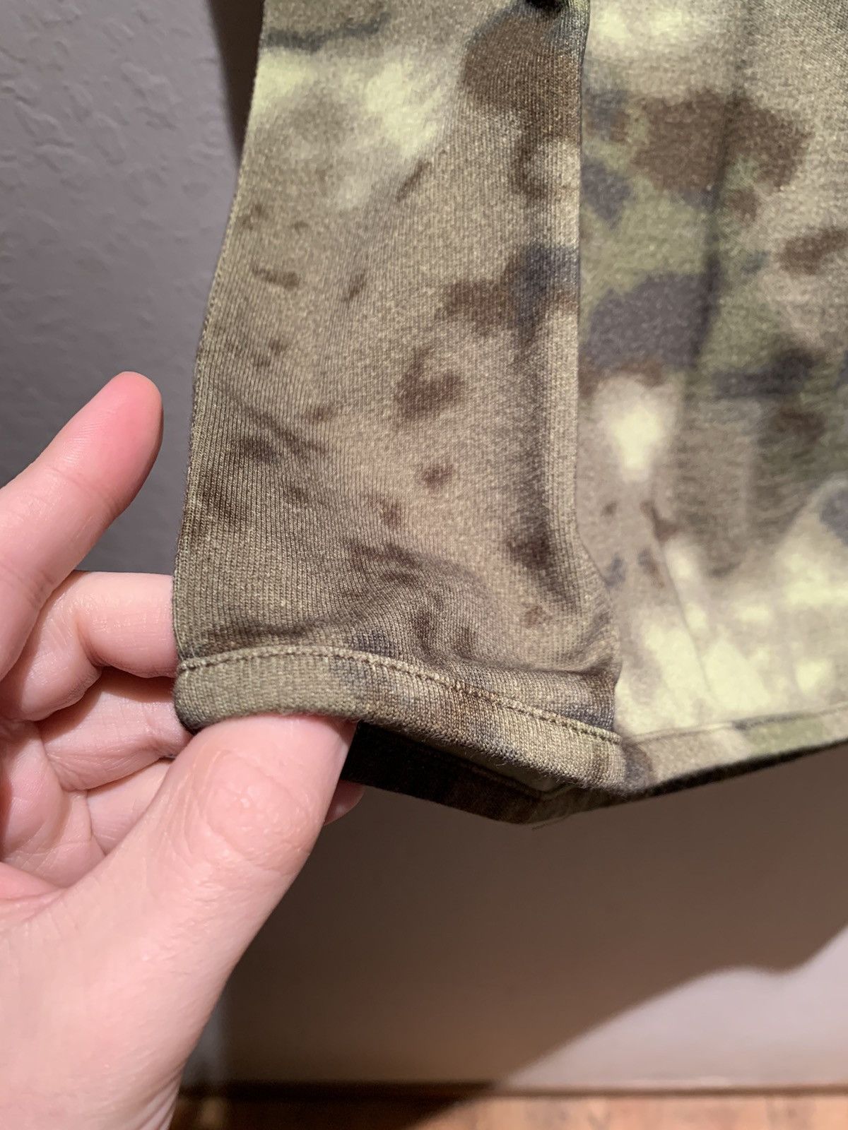Yeezy *RARE* New Yeezy KanYe West Camo Season 3 Shirt - XS/S/M Size US M / EU 48-50 / 2 - 5 Thumbnail