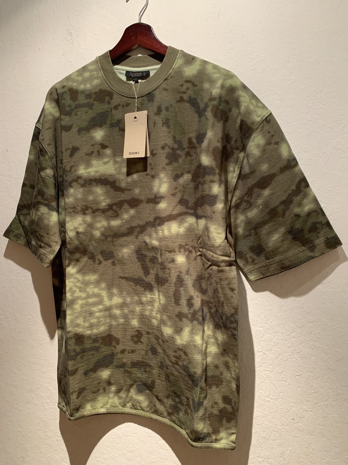 Yeezy *RARE* New Yeezy KanYe West Camo Season 3 Shirt - XS/S/M Size US M / EU 48-50 / 2 - 1 Thumbnail