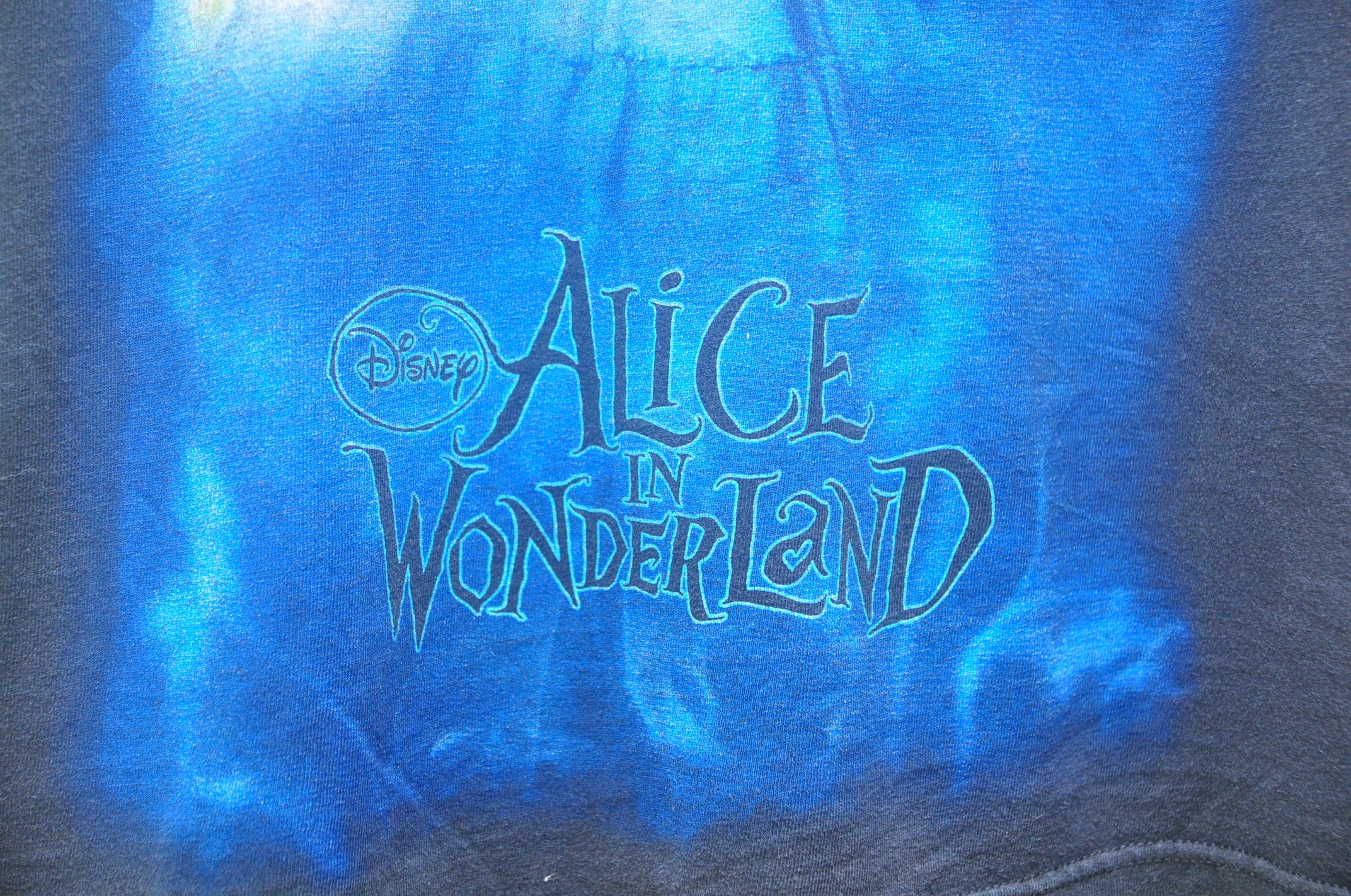 Disney × Vintage Alice In Wonderland Disney Movies Tavis Scott Style Fashion Size US L / EU 52-54 / 3 - 3 Thumbnail