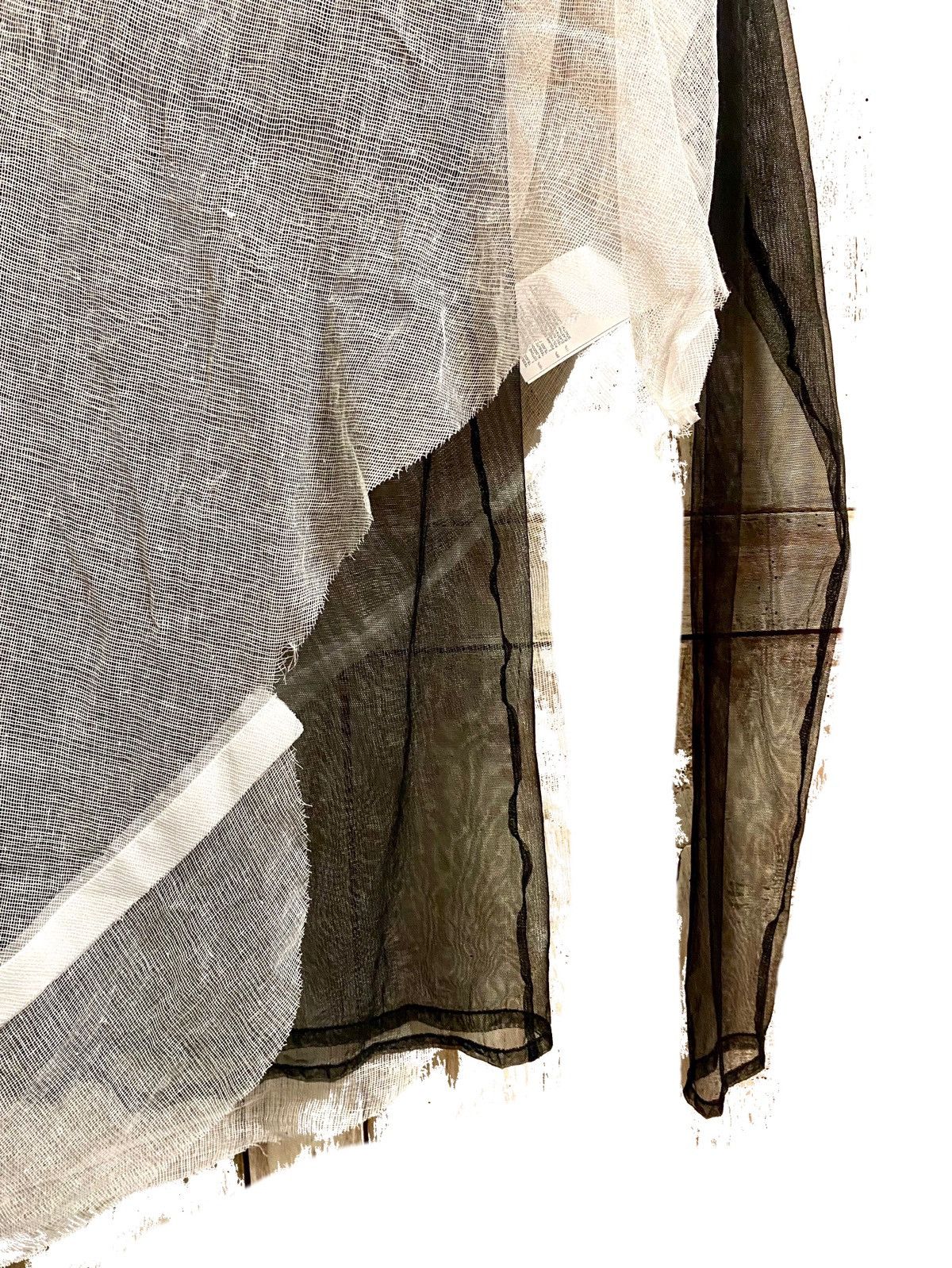Maison Margiela Margiela Tull & gaze layers top S runway line Size S / US 4 / IT 40 - 7 Thumbnail
