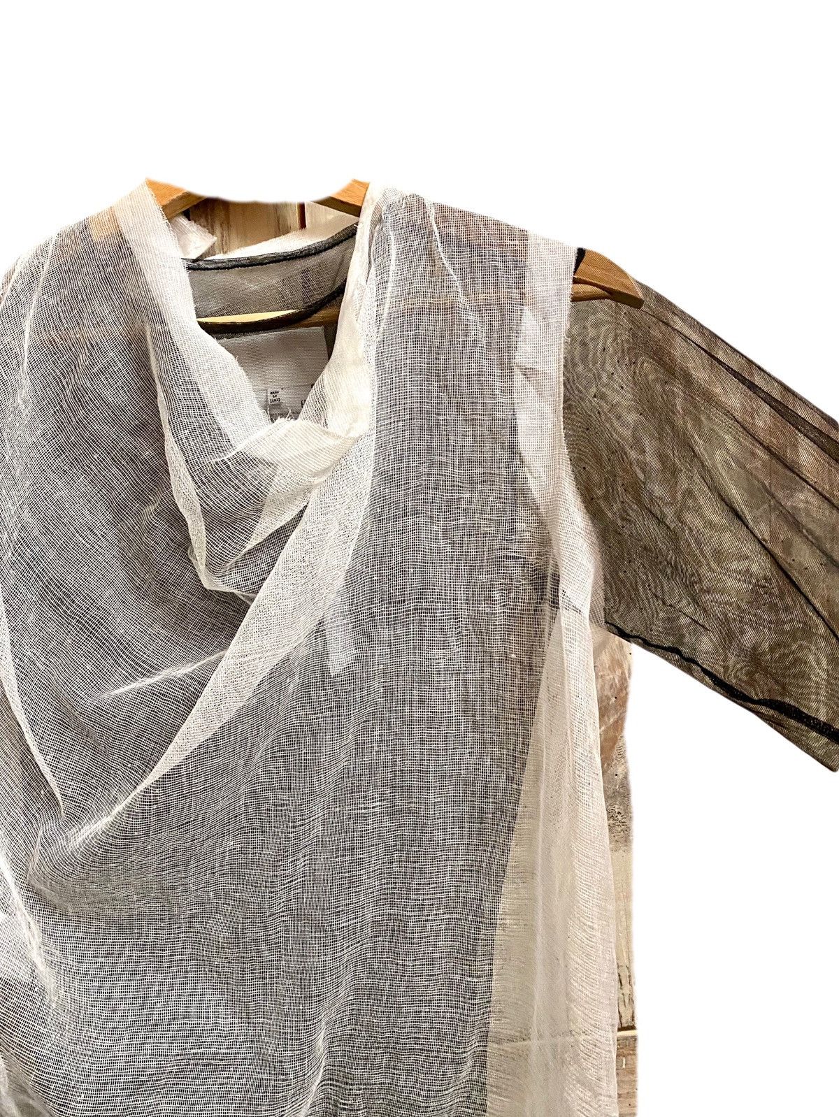 Maison Margiela Margiela Tull & gaze layers top S runway line Size S / US 4 / IT 40 - 11 Thumbnail