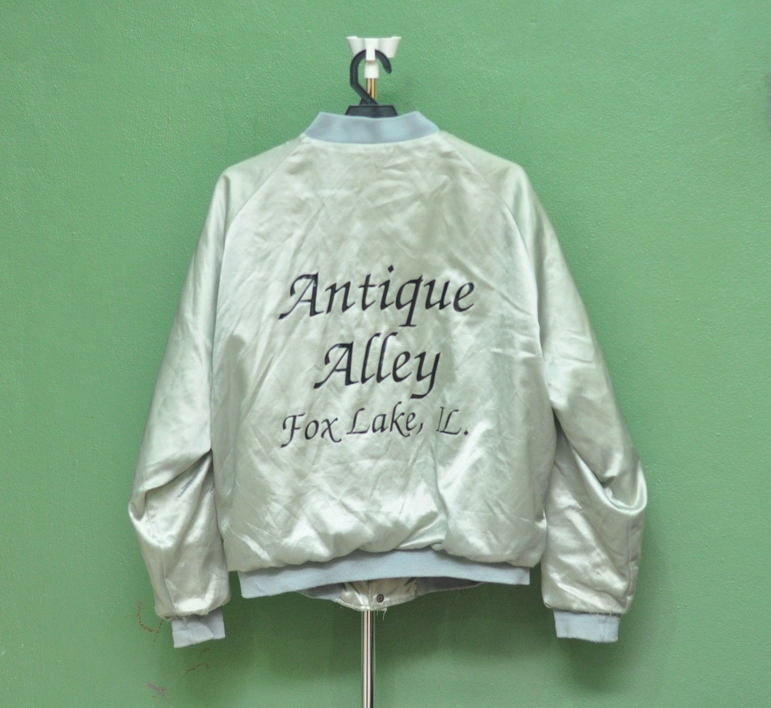 Japanese Brand × Vintage Vintage Antique Alley Designer Travis Scott Fashion Style Size US L / EU 52-54 / 3 - 1 Thumbnail