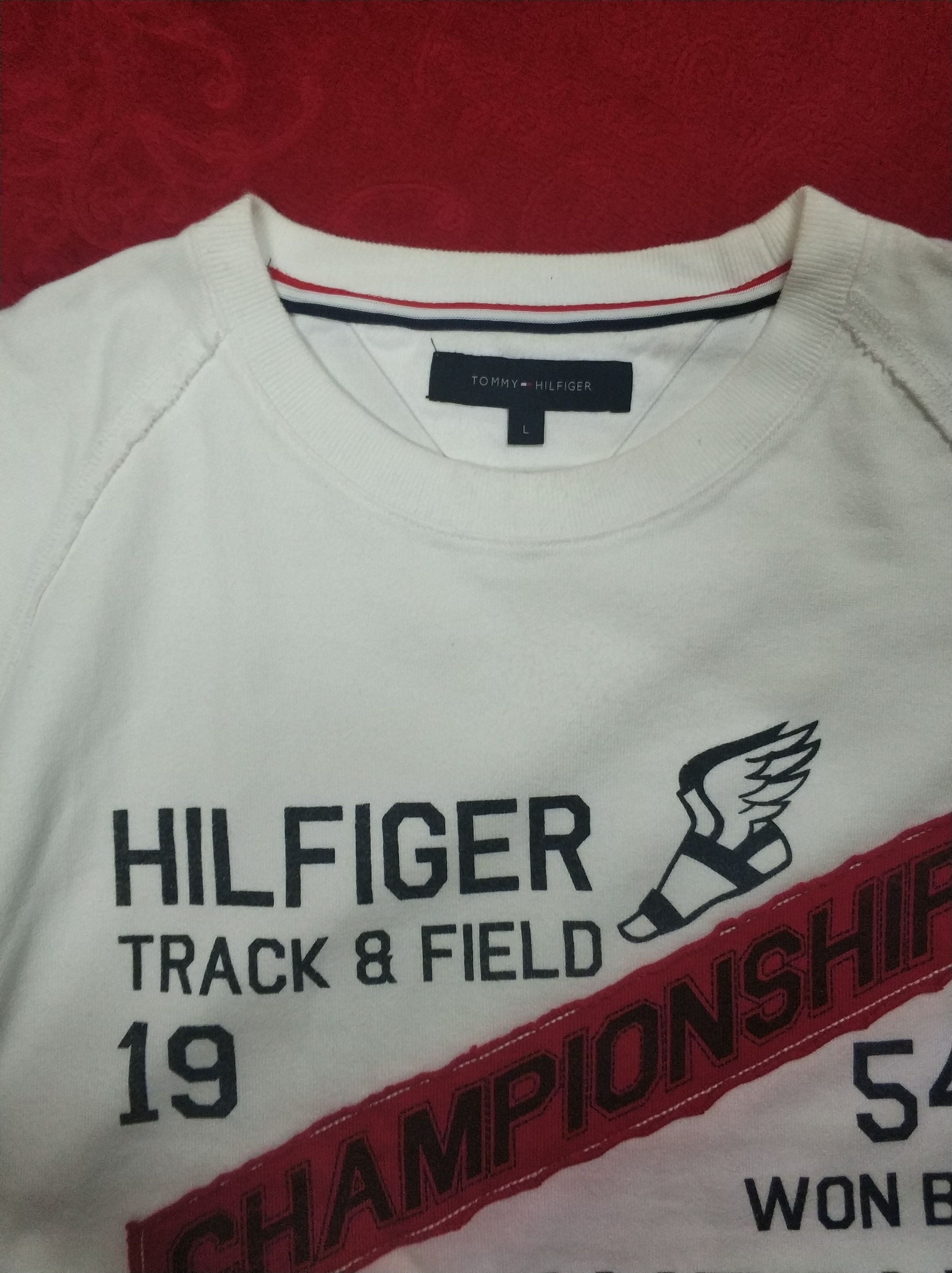 Tommy Hilfiger 🔥Tommy Hilfiger Track & Field Crewneck Sweatshirt Size US M / EU 48-50 / 2 - 2 Thumbnail